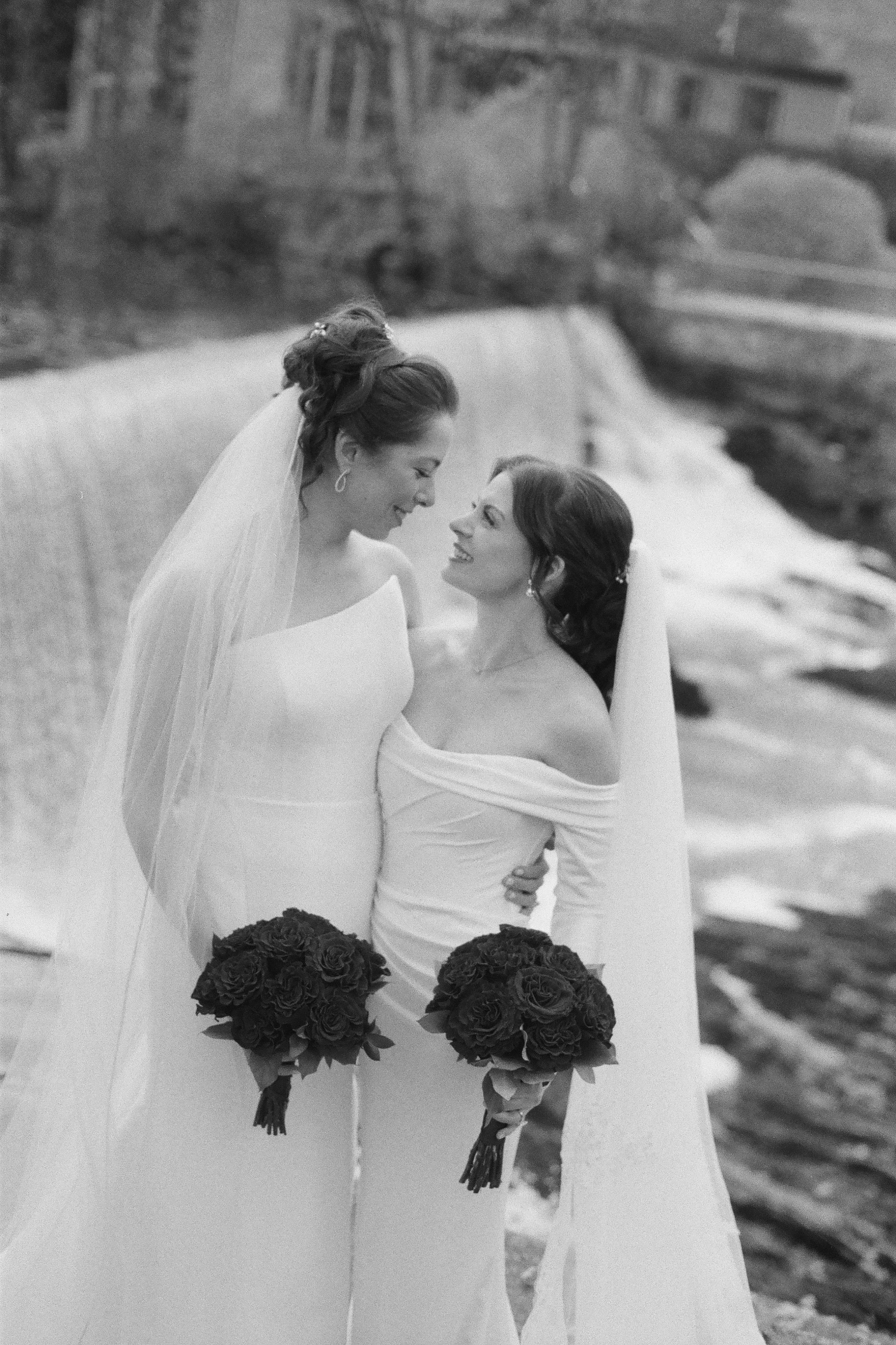  film photographer documents brides in front of beacon falls at the roundhouse 