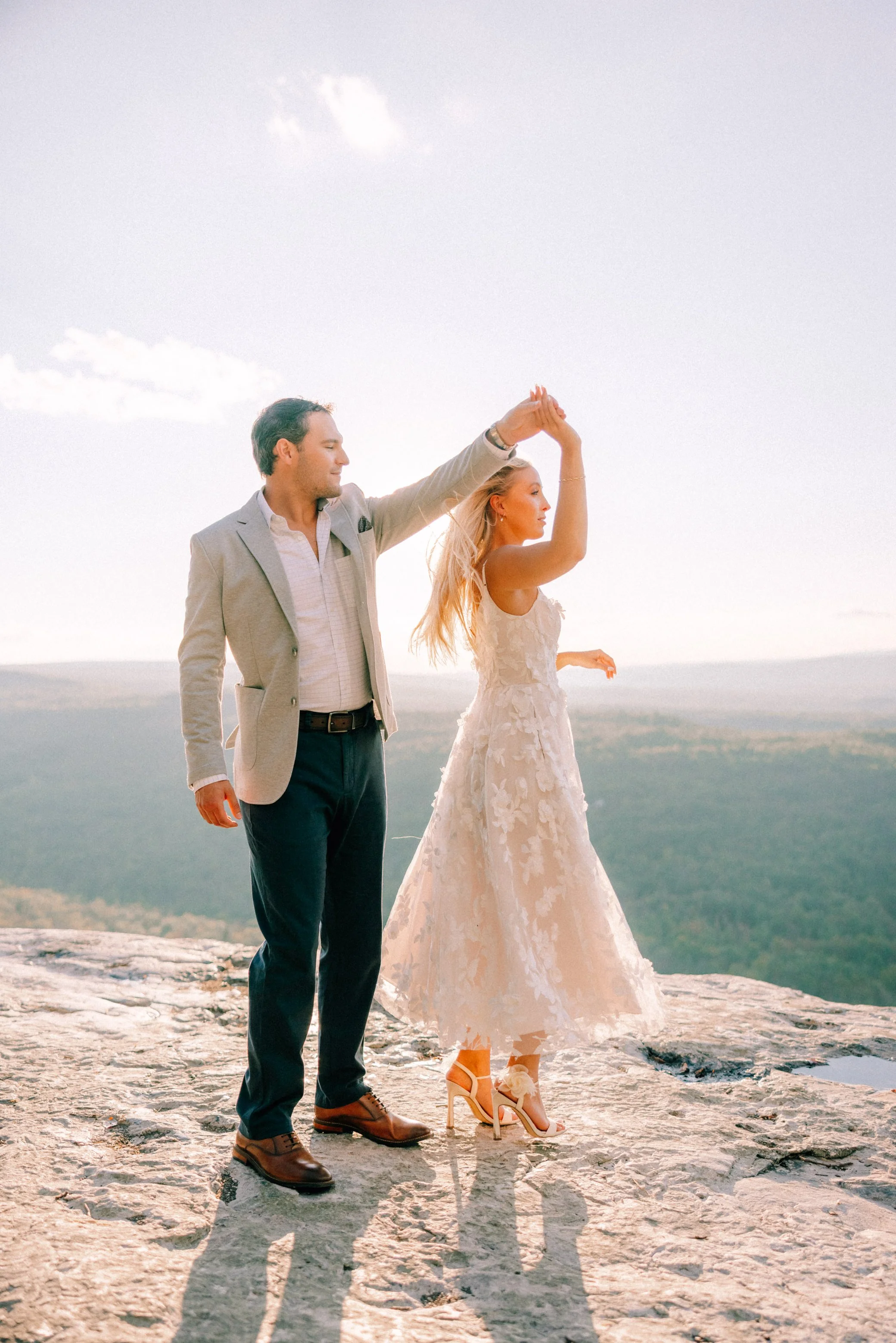 mohonk mountain house surprise proposal and engagement