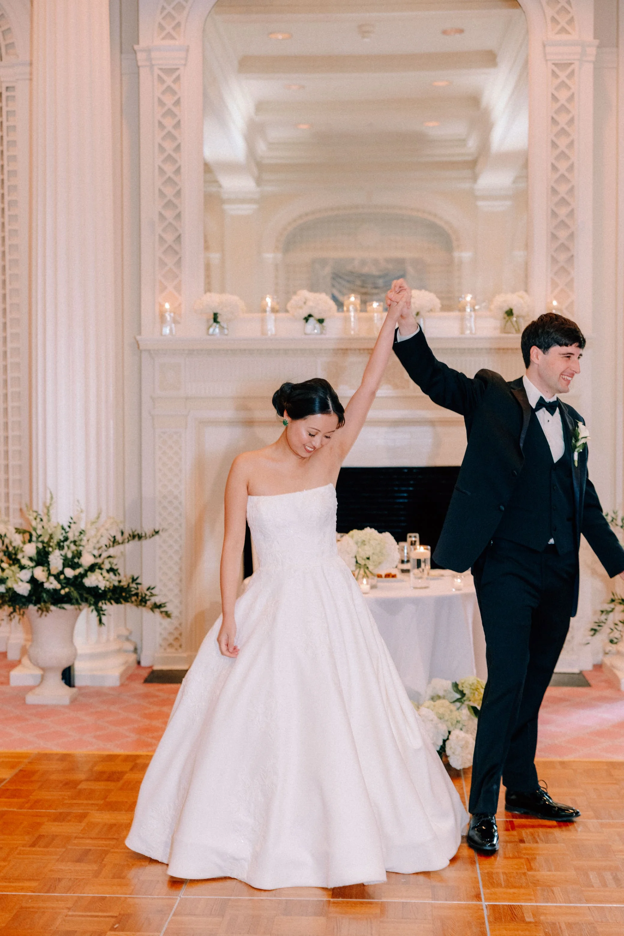 wedding couple first dance at otesaga hotel in cooperstown new york