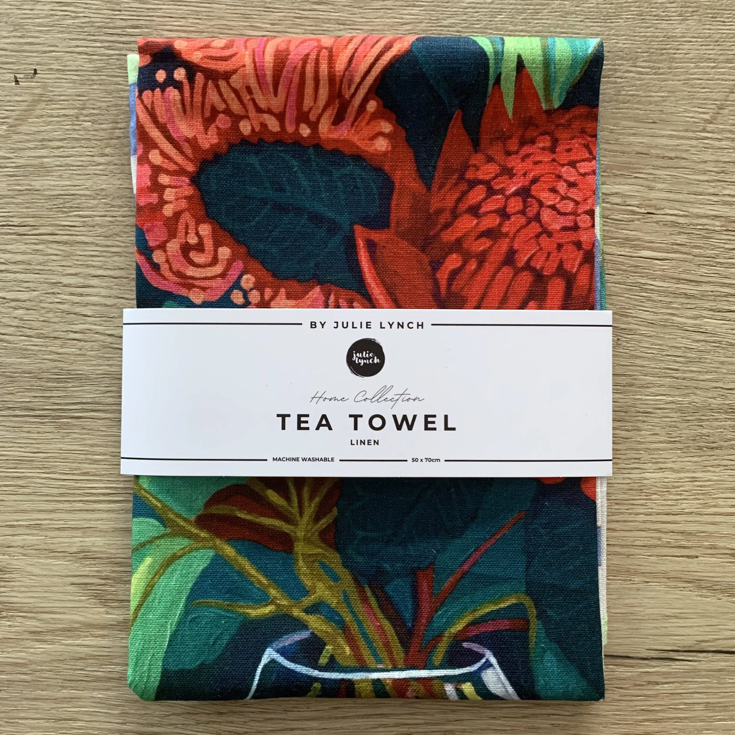 Gang gang and waratah tea towel.jpg