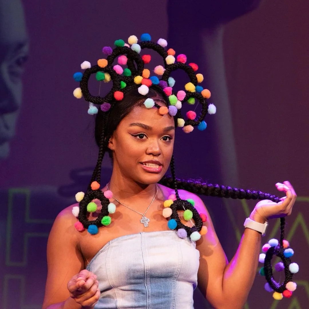 Di & Dee's Play - Lead Stylist
