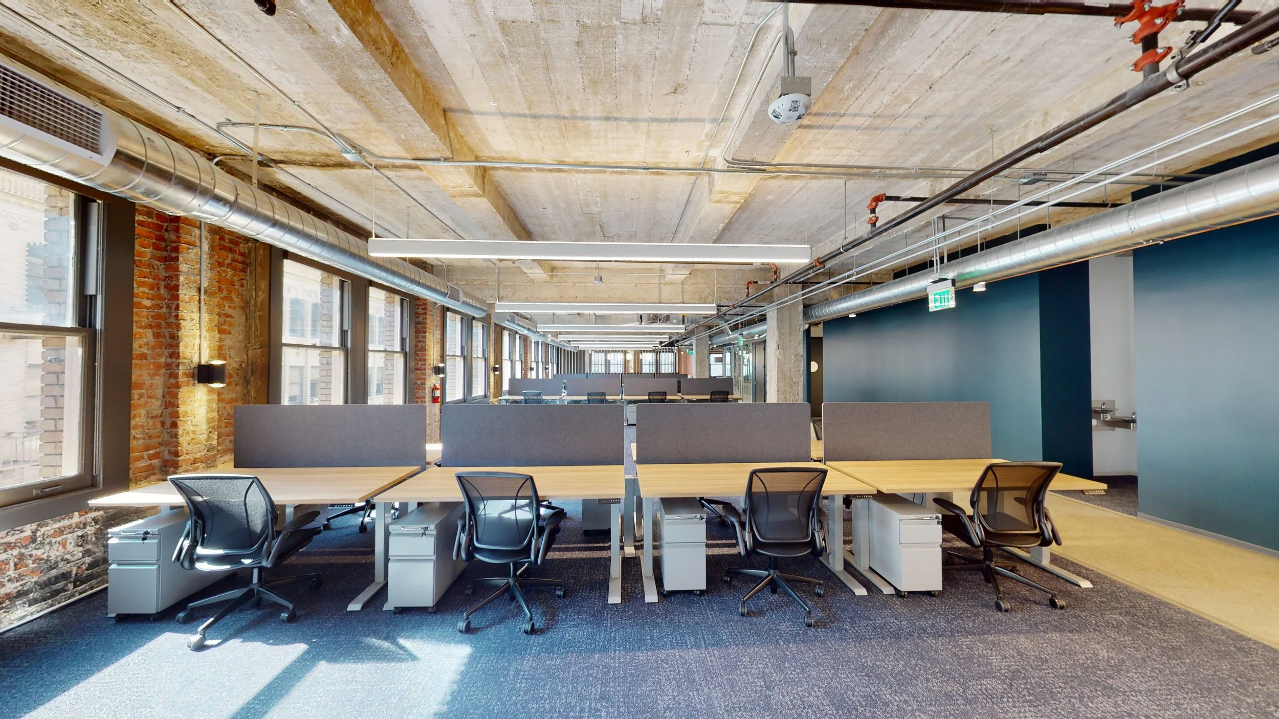 Workspace stair 2 to kitchen.jpg