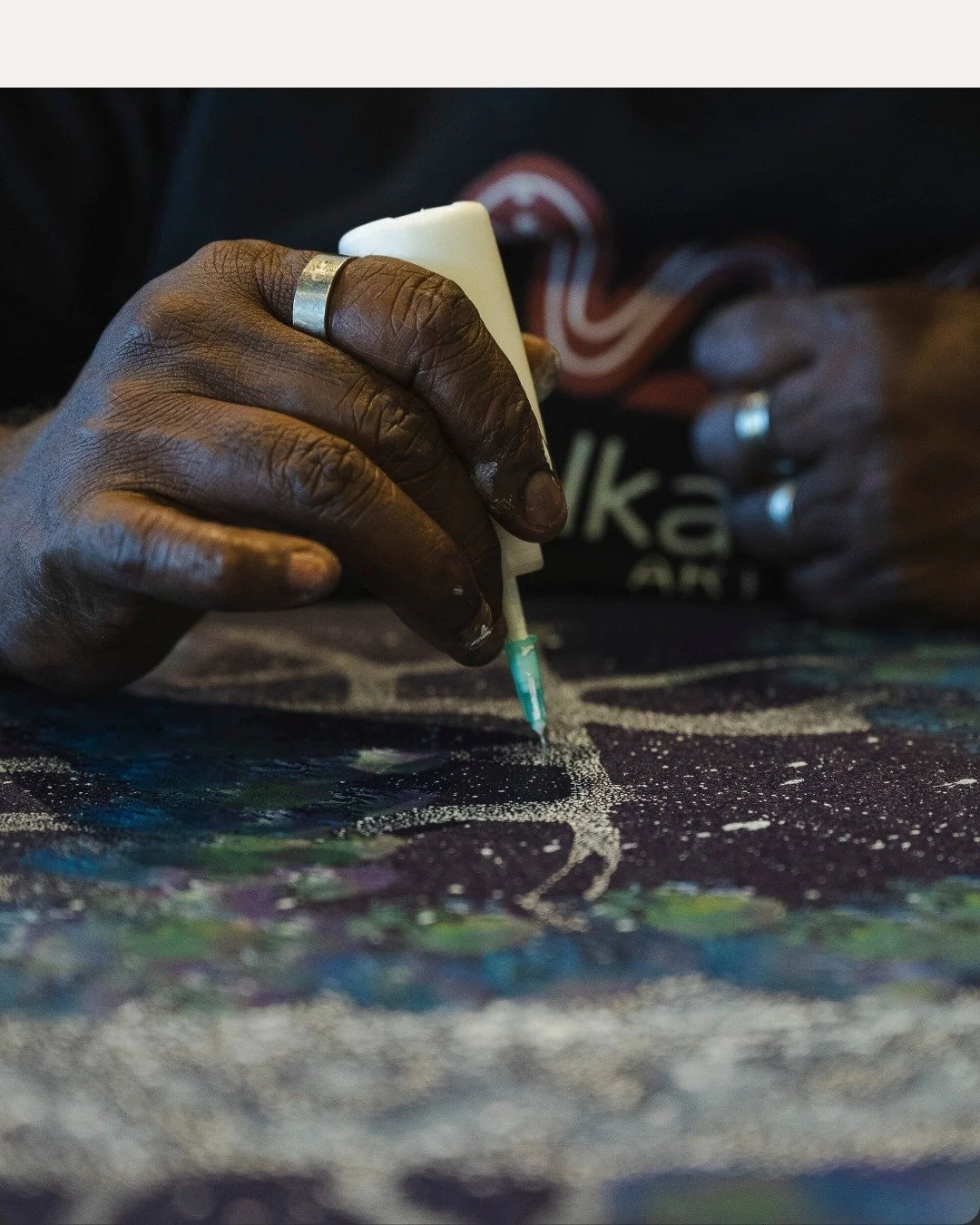 Stories in progress at the National Indigenous Art Fair 2026 ! Join us on Gadigal Land at The Cutaway, Barangaroo.

Featuring over 100 remote Indigenous artists, 30+ remote Indigenous art centres, and a full program of performances, workshops and cul