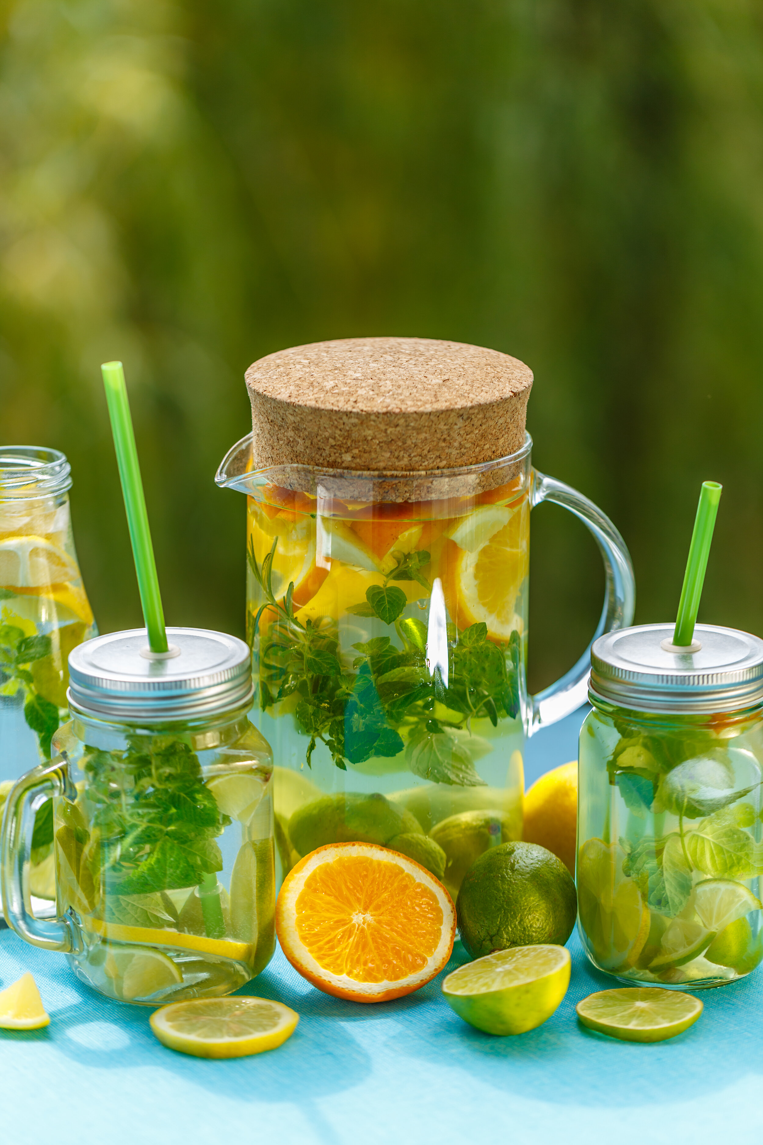 infused-detox-water-PMZWHB9.jpg