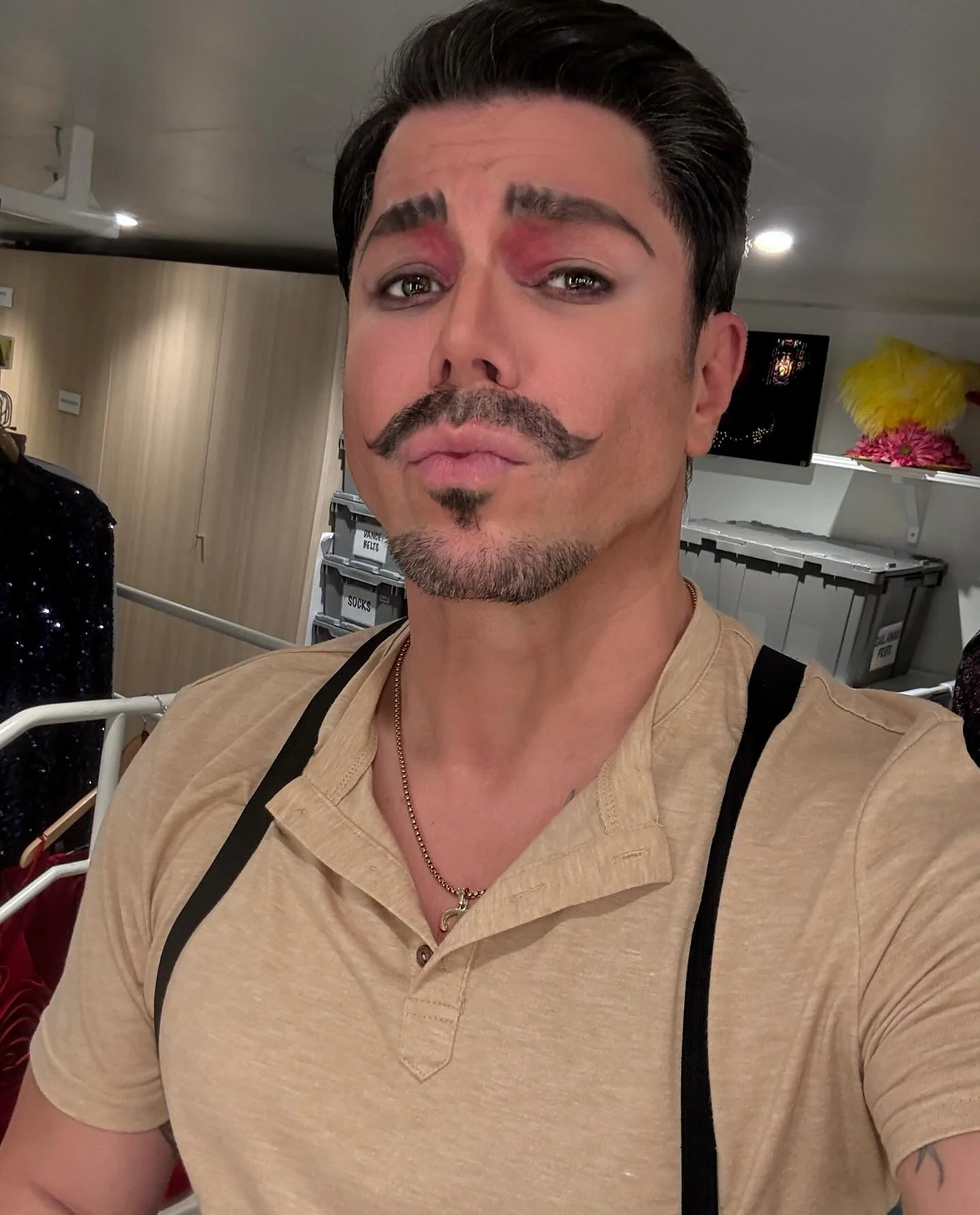DADDY&rsquo;S HOME! 🎩