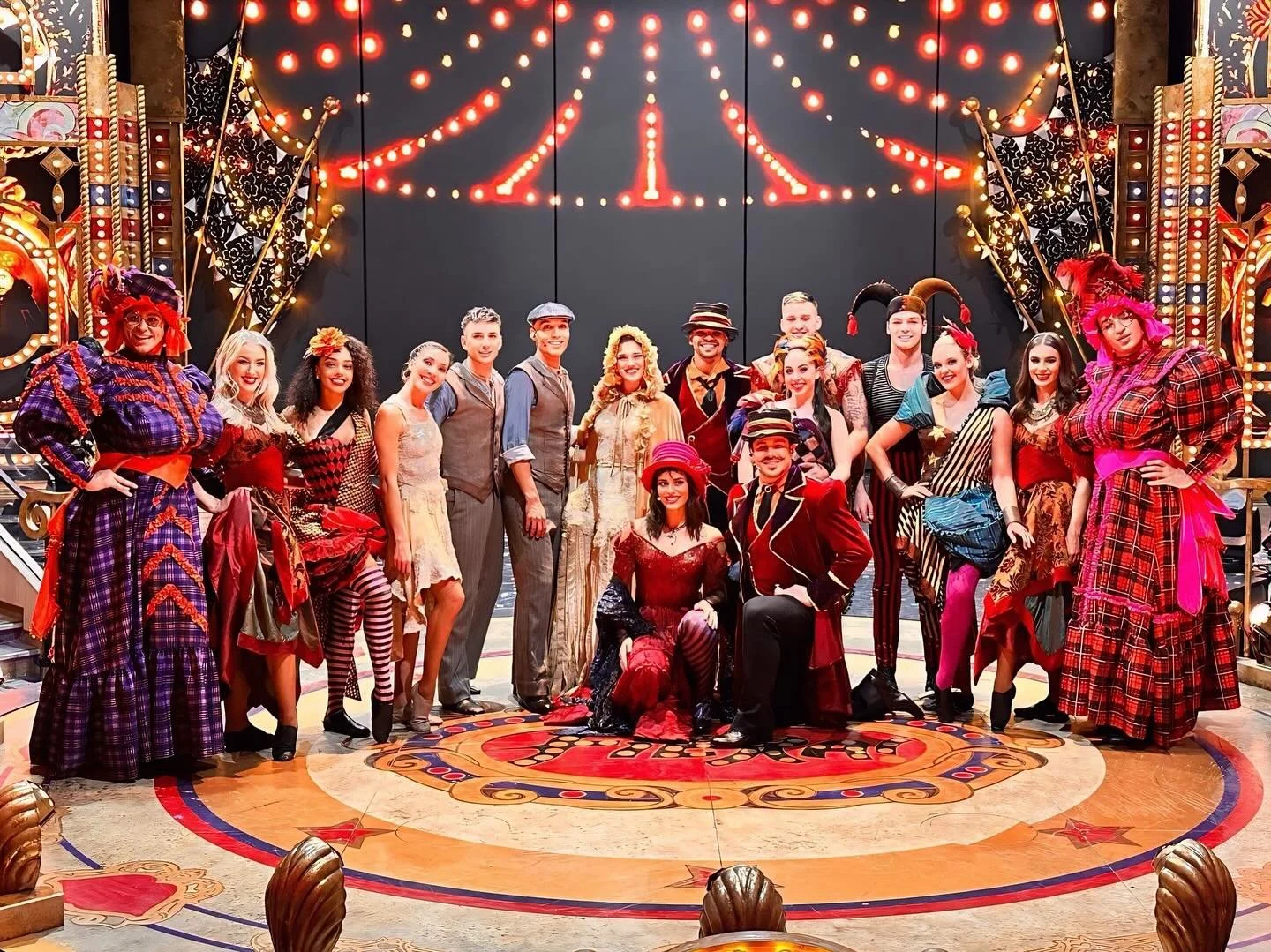 Great opening with this lot! 🥰

#Fiera 🎩🎪🎠🎢🎡