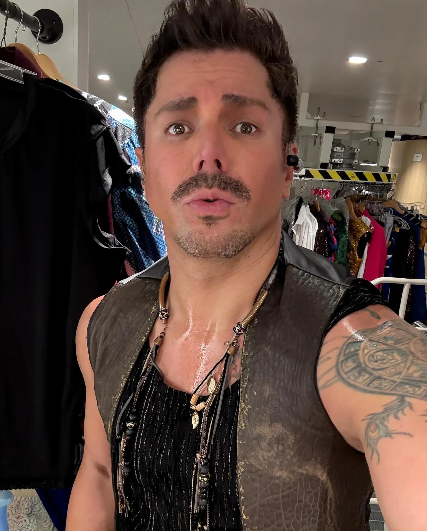 THIRD main stage opening of Viva La Musica! 

#SlimyYetSatisfying