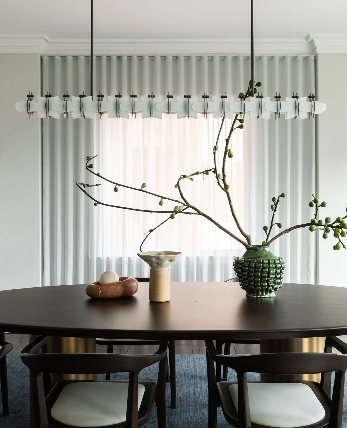 Reinstating the beauty of the formal dining room in this heritage apartment was a true joy. ✨⁠
We used colour and contrast to highlight the architectural detailing, pairing it with contemporary furniture and lighting for a space that feels both class