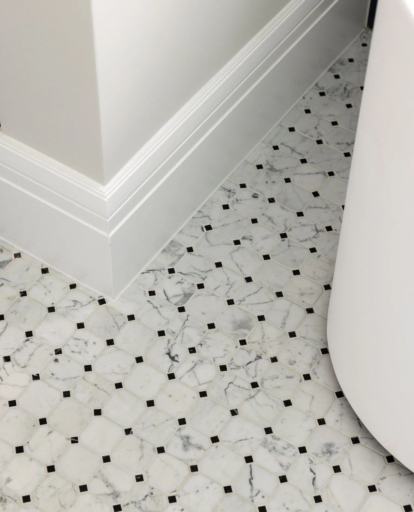 There&rsquo;s something special about working within the bones of an Art Deco building, where the details already hold so much character and history. In this Edgecliff apartment, our focus was on honouring those original moments while thoughtfully la