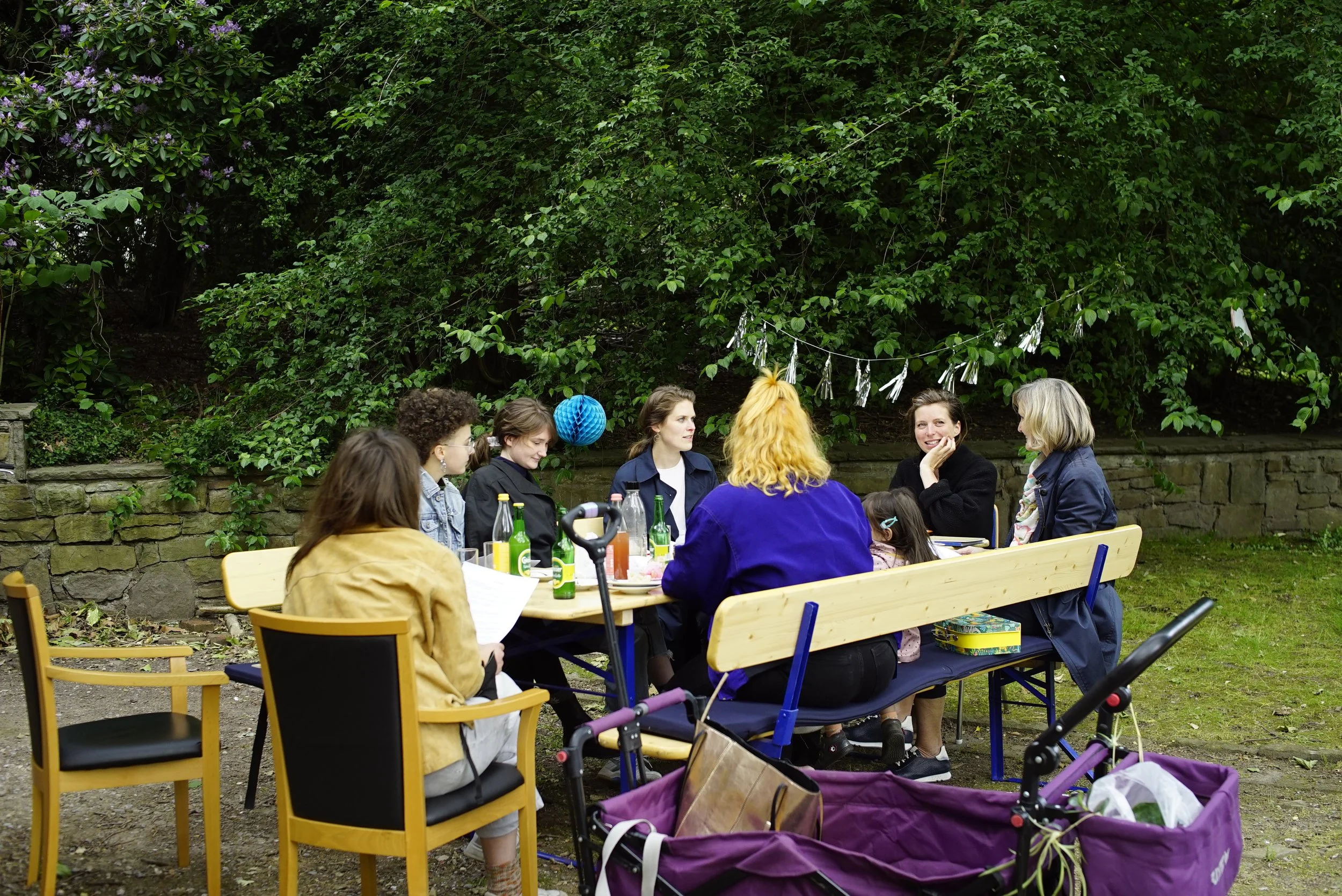 Gründungsteam 2022 _ Johanna Buderath, Inken, Elena Ubrig, Kerrin Banz, Sylvia Straub, Clara Plancq, Anja Beer (Nicolas Plancq, Thorsten Sperzel)