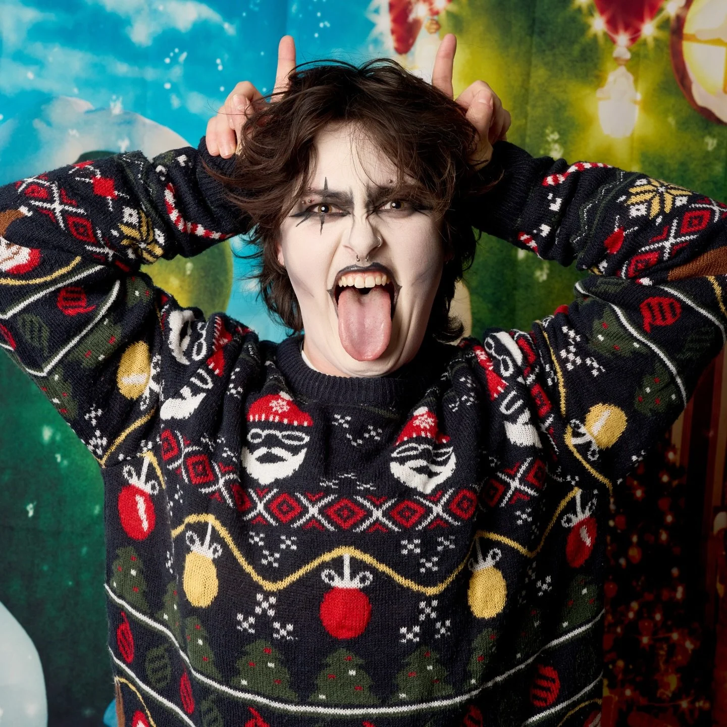 A very merry KISSMAS to you all, and especially to this absolute champ of a man @jasperp2yne who is, quite literally, Chef&rsquo;s Kiss 👨&zwj;🍳😘🤌

📸 @edschofieldphoto