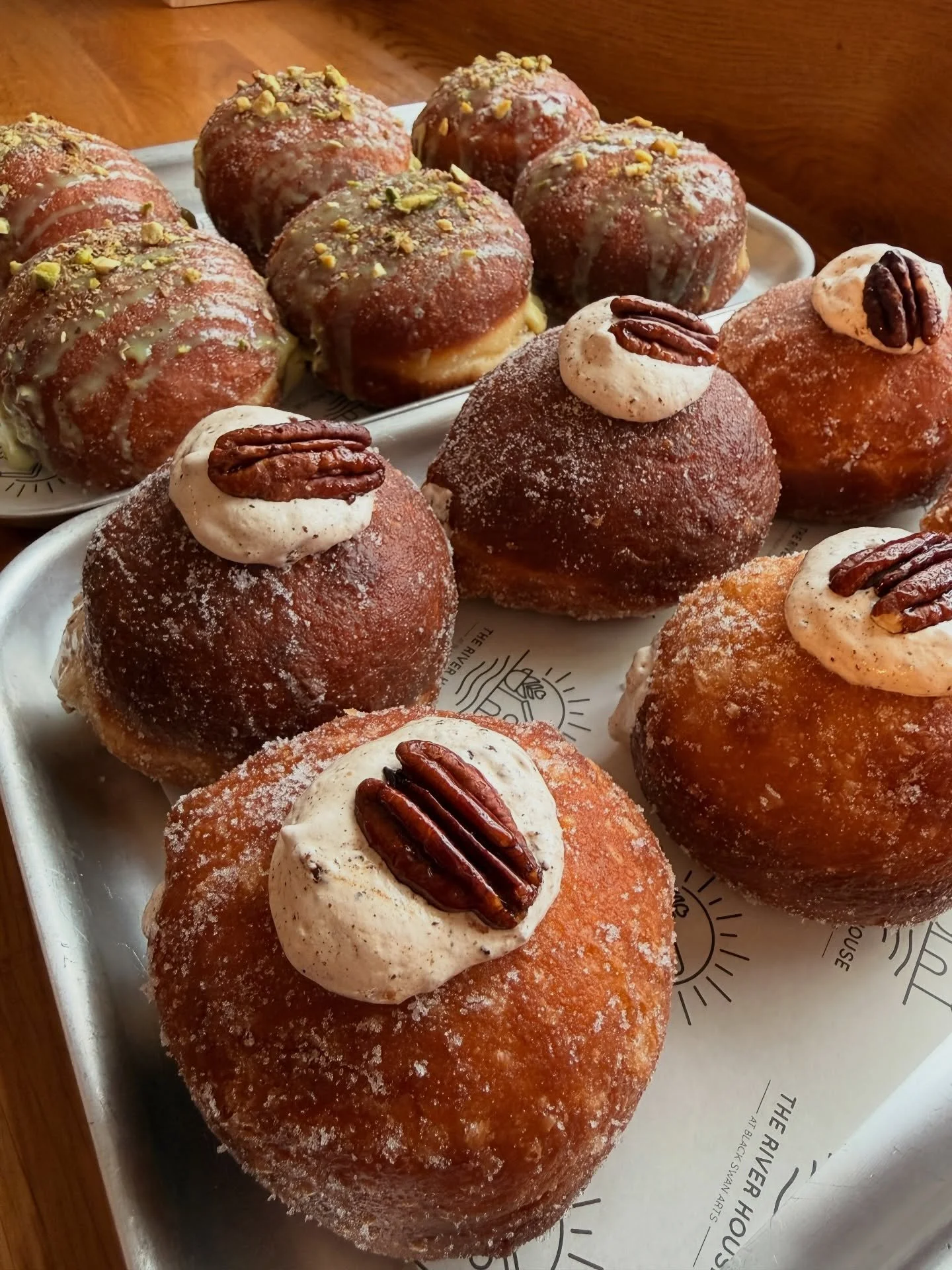 DOUGHNUT FRIDAY IN FULL SWING 💃

Maple pecan 🍁
AND
Pistachio creme 💚

On the counter til close or whenever they sell out 🙌