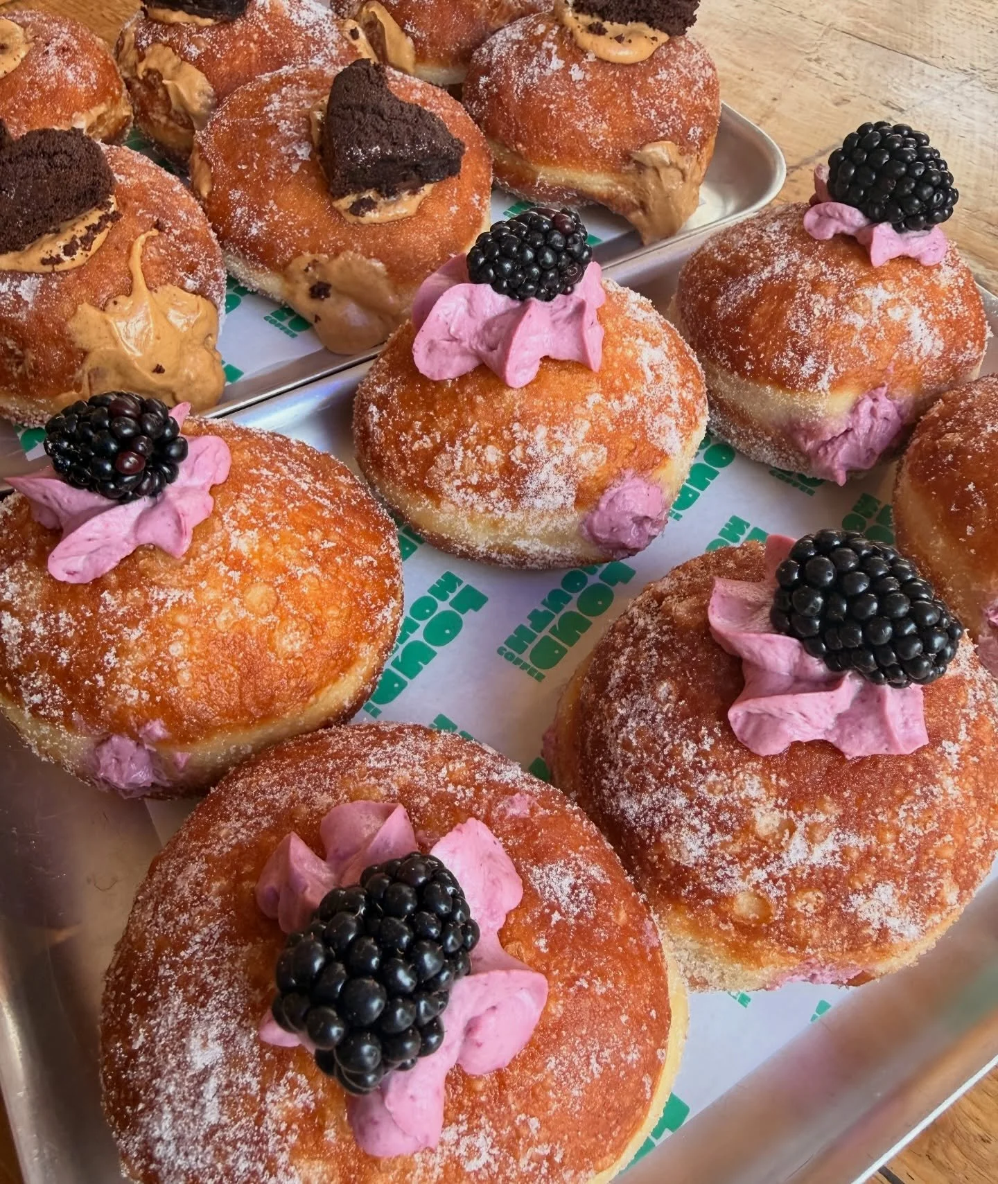 ON THE COUNTER THIS DOUGHNUT FRIDAY 🍩⚡️🍩⚡️🍩

Mascarpone &amp; blackberry 💜
Salted caramel &amp; banana brownie 🍌

Come for the doughnut, stay for the coffee, leave feeling a thousand times happier 🙌