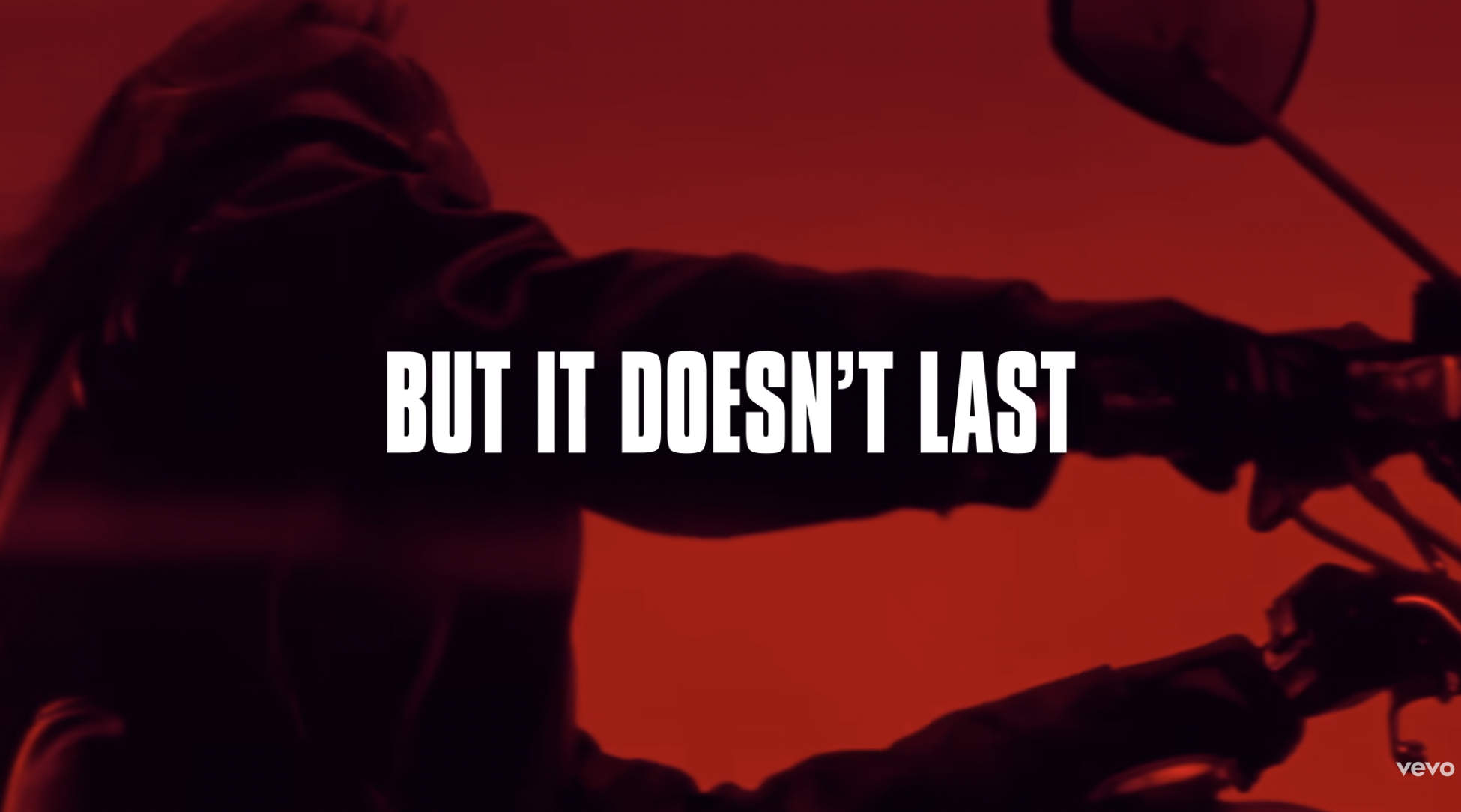 Miley Cyrus - Golden Burning Sun