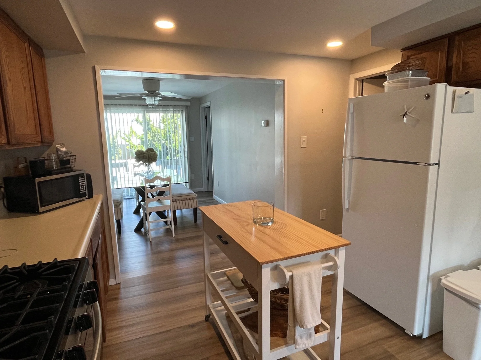 Kitchen to Dining
