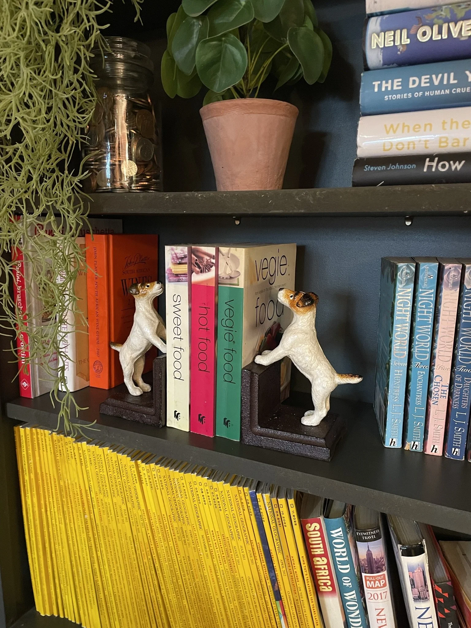 Cast Iron Antiqued Pair of Terrier Bookends