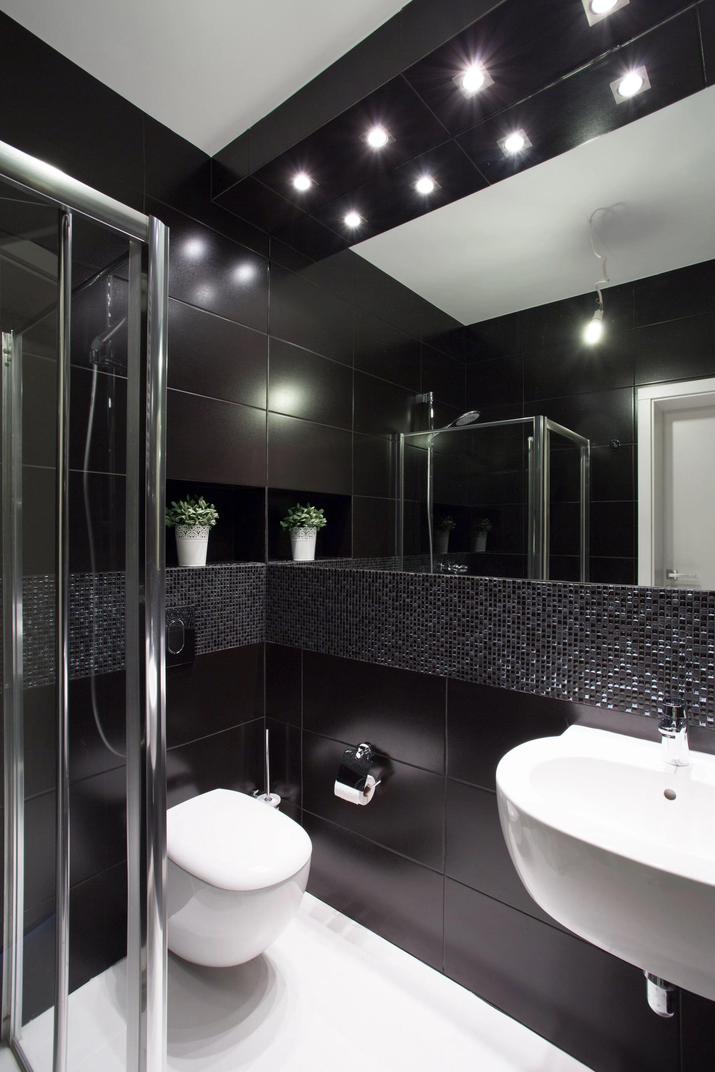 modern-design-of-bathroom-PTA5QXV.jpg