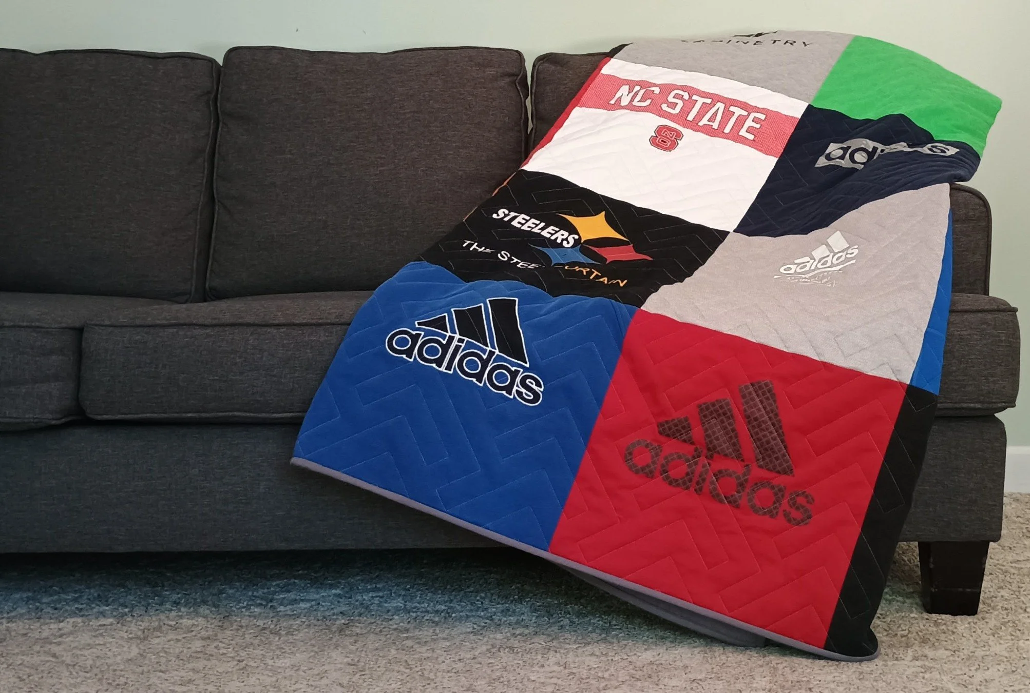 Memory-t-shirt-quilt keryns-chevrons-design 3.jpg