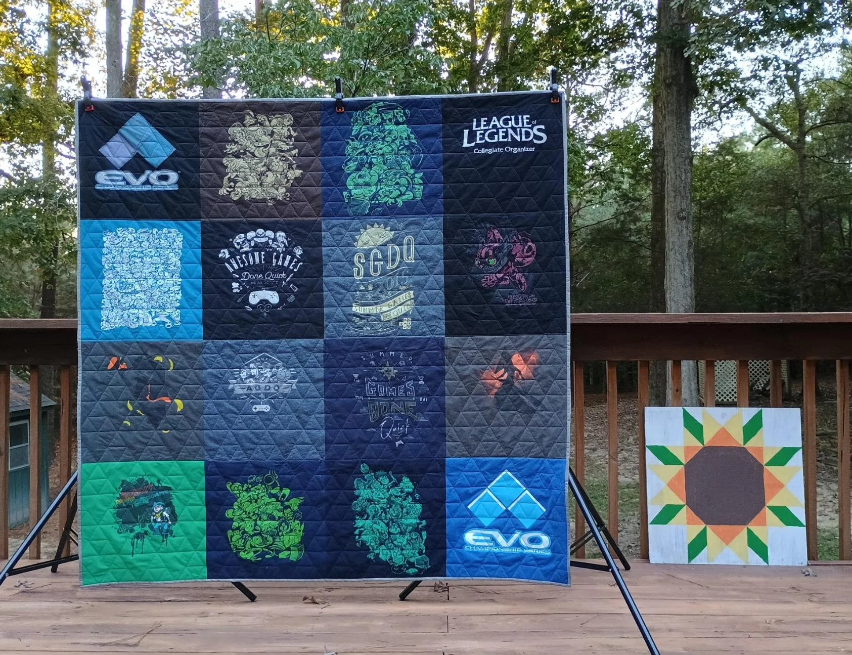 gamer t-shirt-quilt triforce-panto 7.jpg