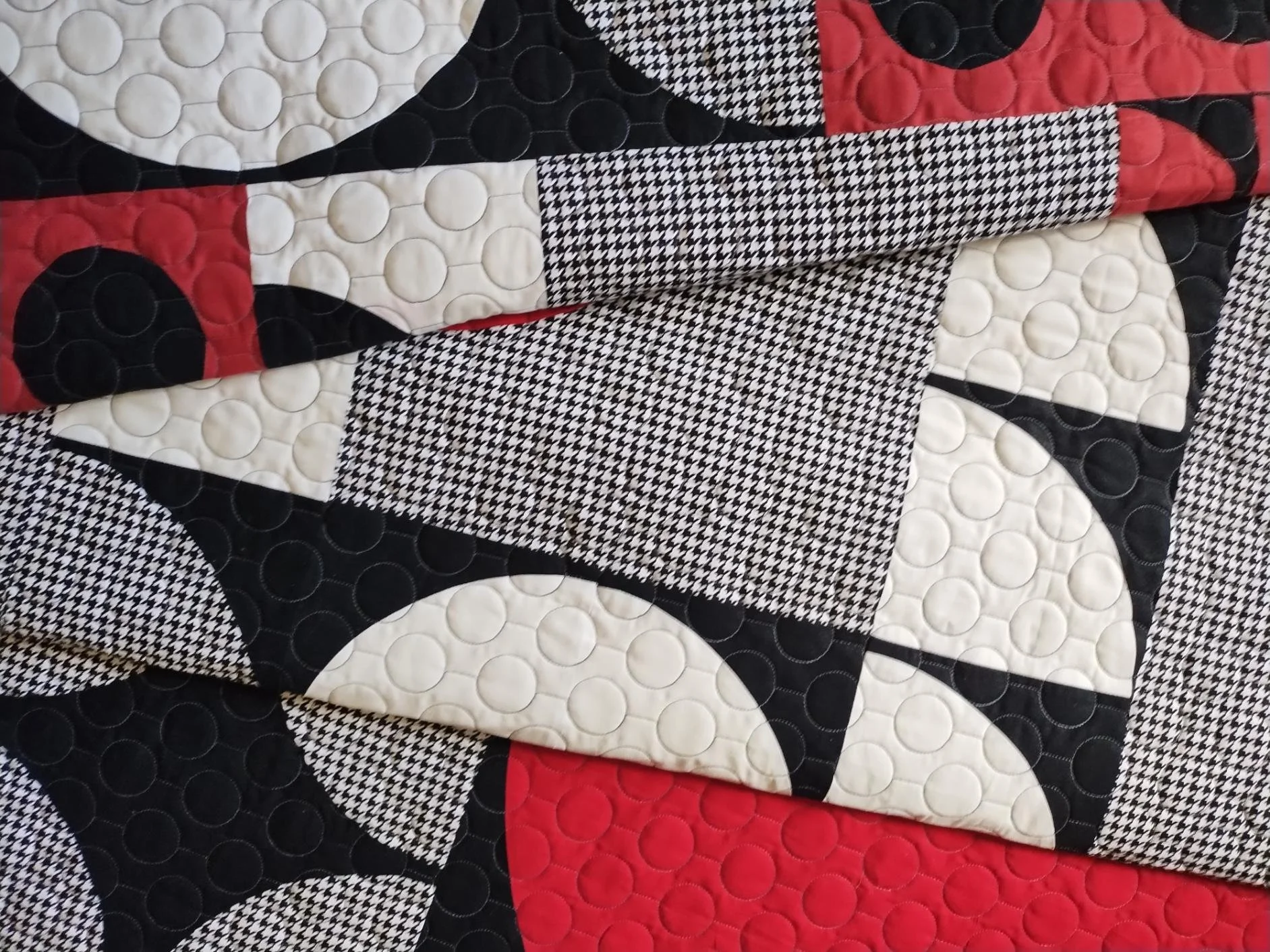 circles bubble-up donut-connection-panto 9b.jpg