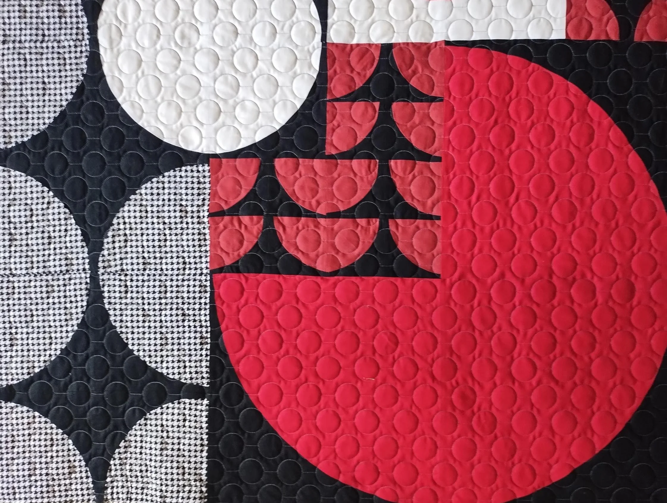 circles bubble-up donut-connection-panto 3.jpg