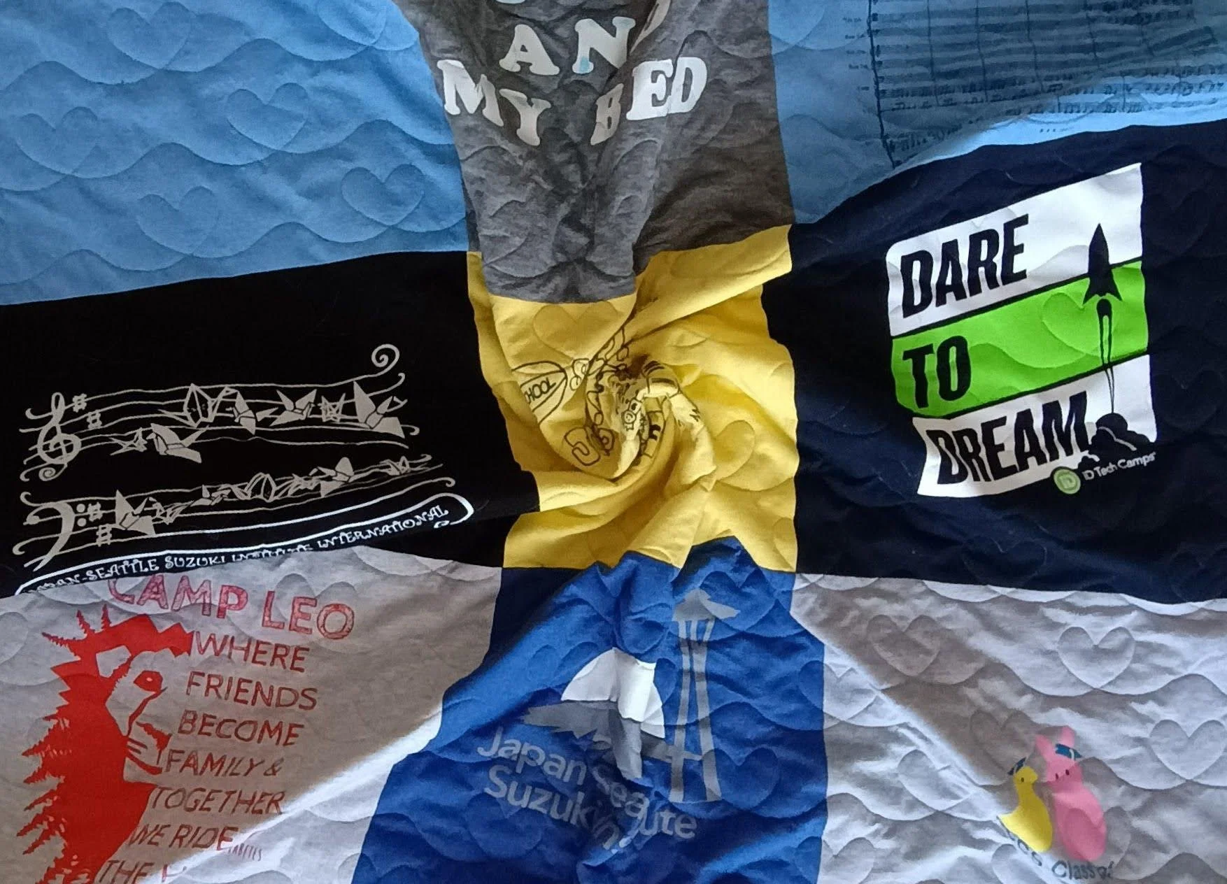 Yellow Binding T-shirt-quilt Scribble-hearts-panto 07.jpg