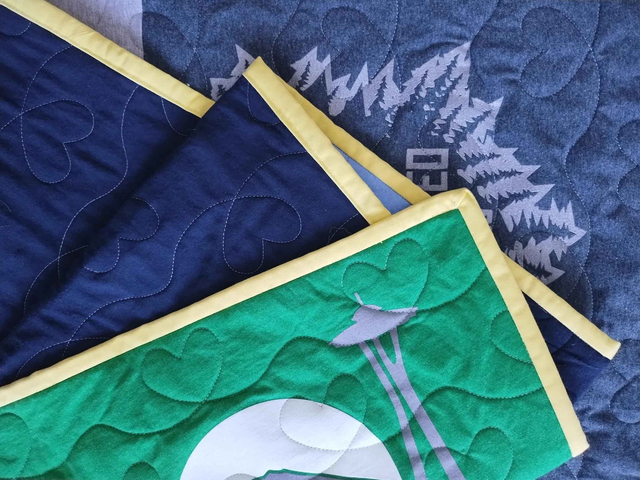 Yellow Binding T-shirt-quilt Scribble-hearts-panto 05.jpg