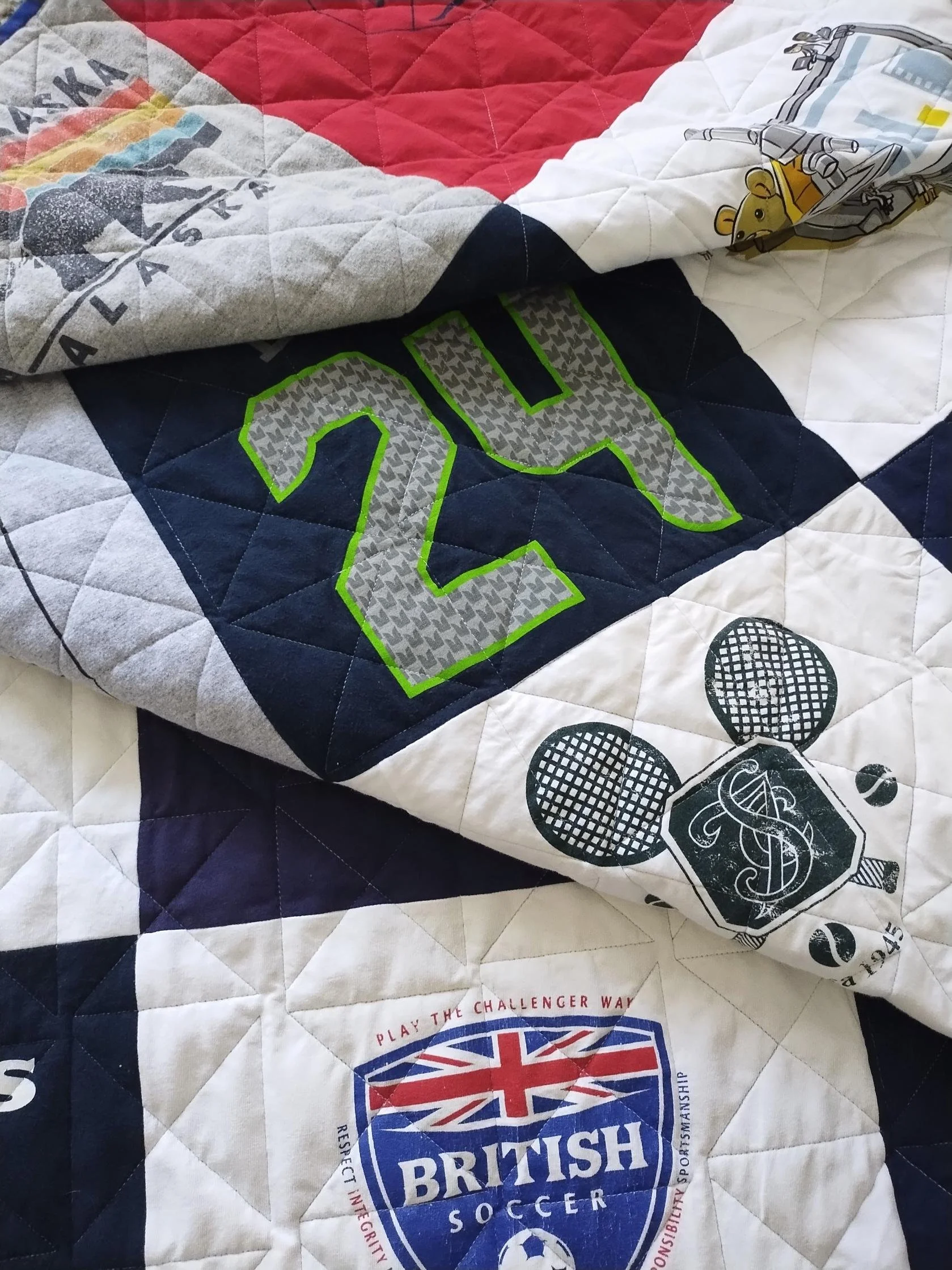 Custom T-shirt quilt Boxtie-panto 10.jpg