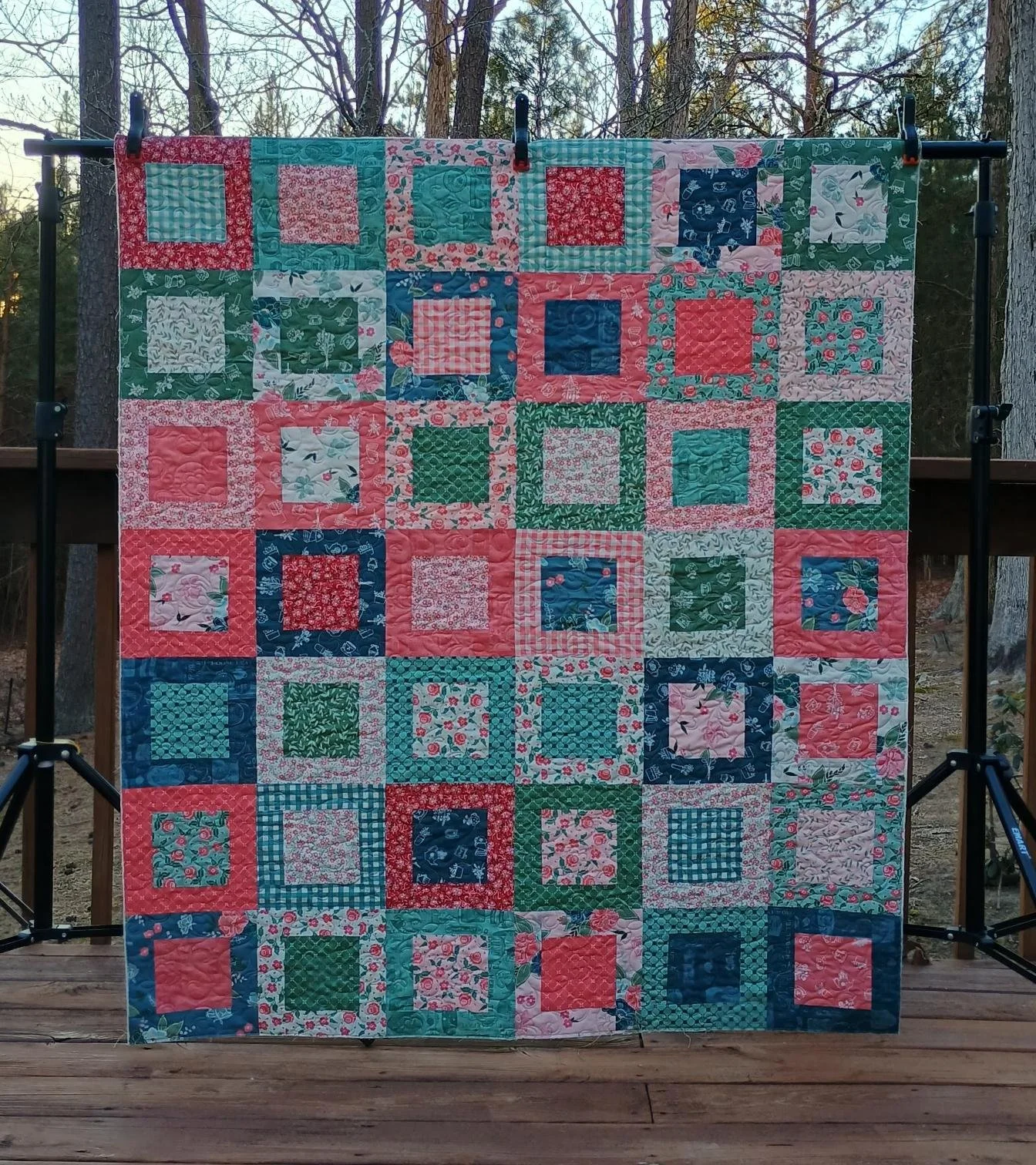 Squared-quilt Pretty-posies-panto 02.jpg