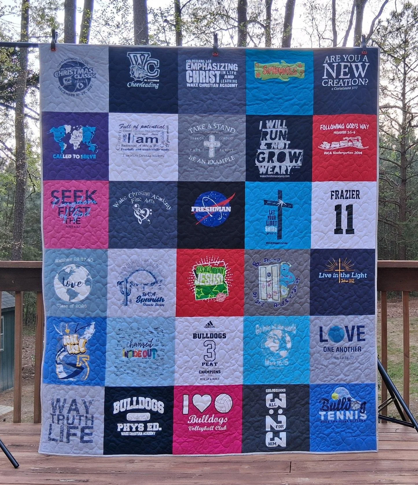 graduation-t-shirt-quilt trace-panto 01.jpg