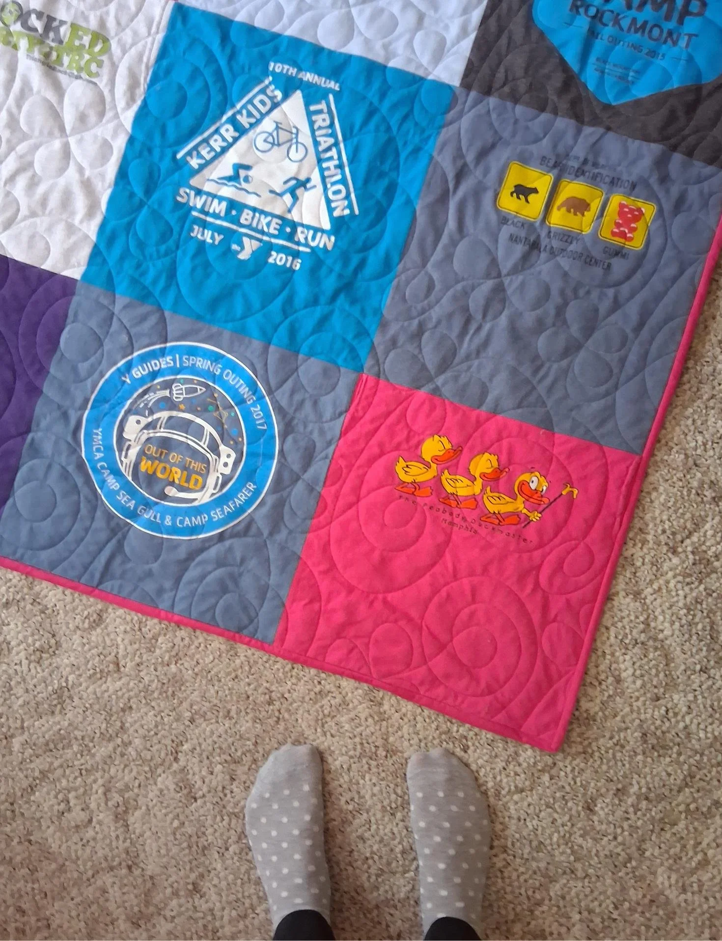Ravenscroft Graduation T-shirt Quilt Bloomlet panto design 03.jpg