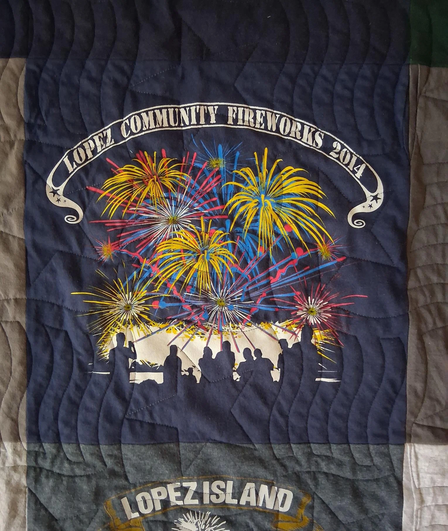 July4th quilt t-shirt patriotic stars-and-stripes-design 04.jpg