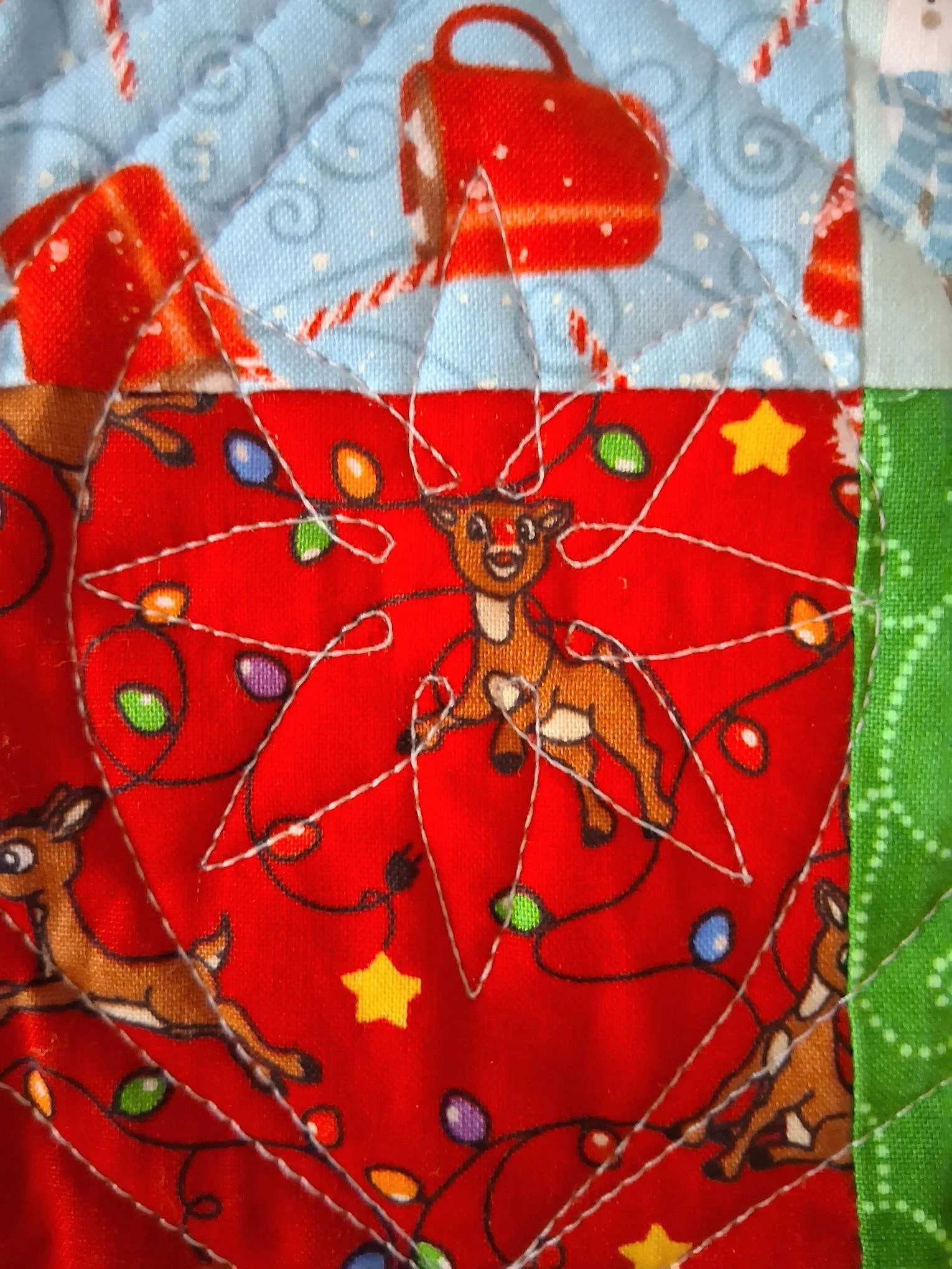 happy-christmas christmas-star-panto 14.jpg