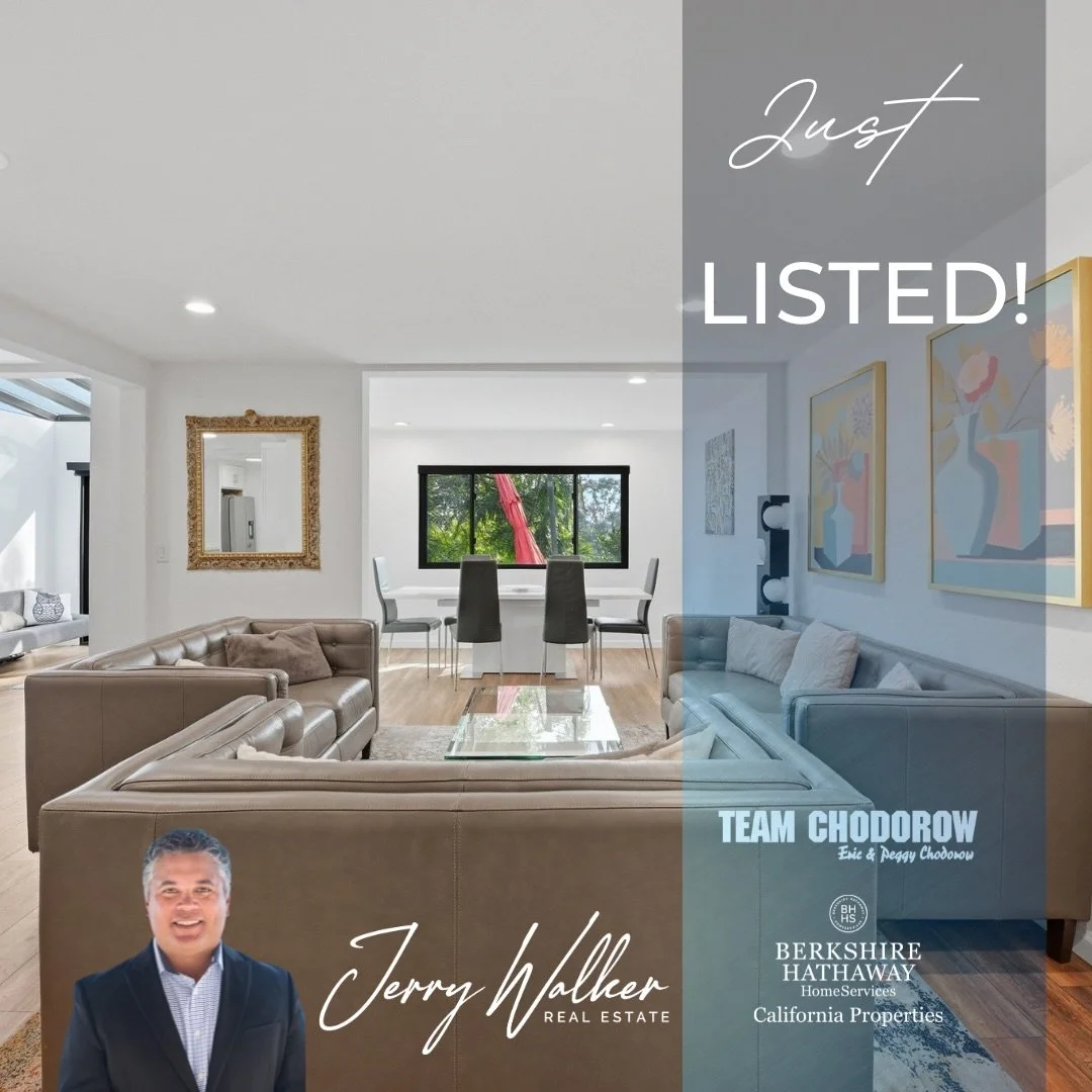 La Jolla Shores Heights. 
4 🛏️ 2.5 🛁  2,256 ft &sup2; 
Walking distance to UCSD with plenty of room for multi-generational or family living. An amazing opportunity to own and live in La Jolla. Hit me up for details and showings. ✌🏽❤️

8963 Caminit