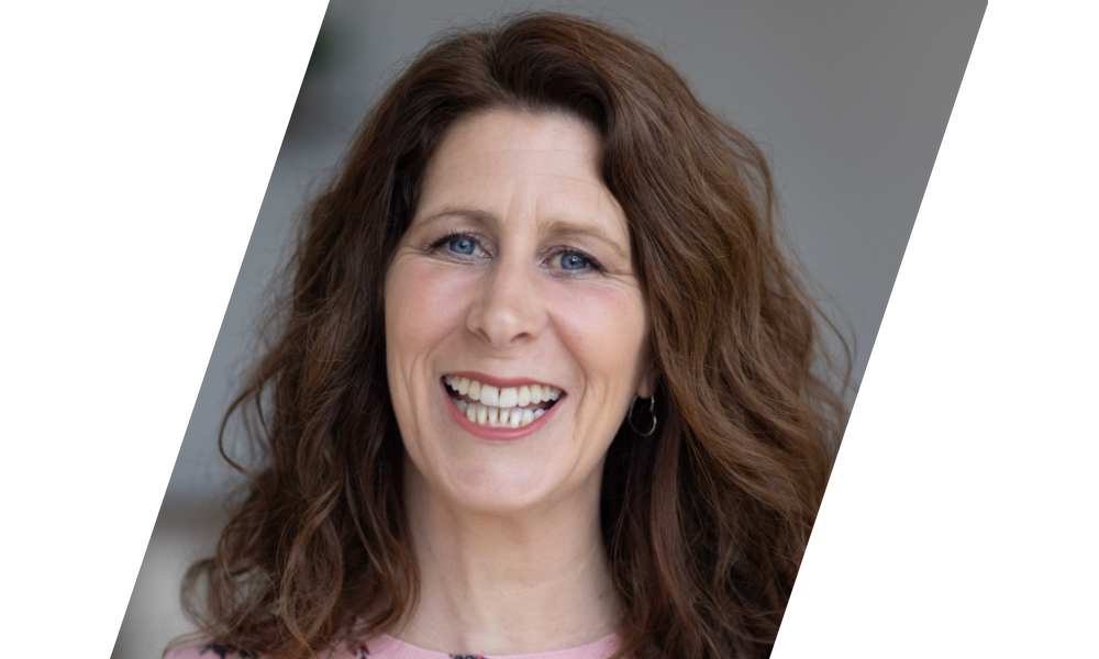 Emma Springham LinkedIn Growth Training — Digital Mother