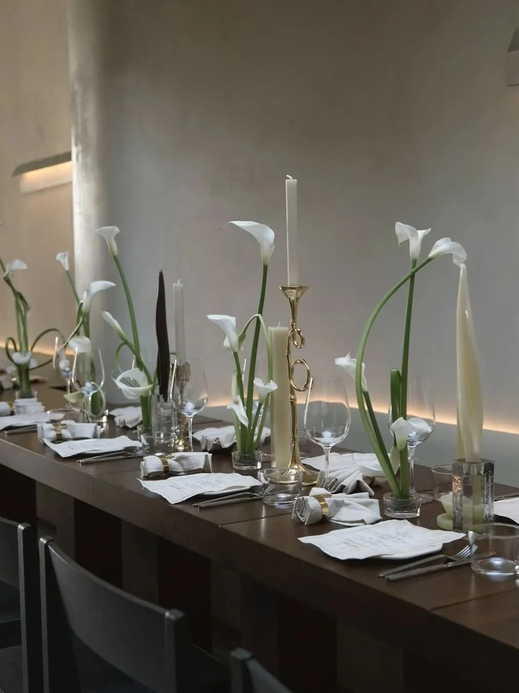 This @cultgaia event @emypstudios gives great wedding inspo. Captured by @nicfordphoto
#TheFallBride