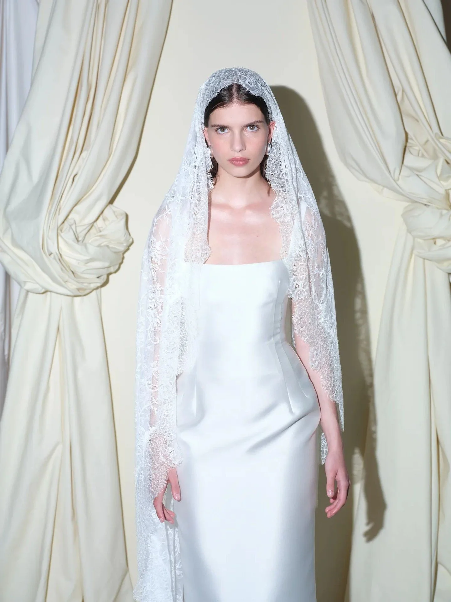 Introducing the @preajames_bridal RTW capsule - three effortless designed for intimate celebrations, from city ceremonies to refined gatherings.

Produced in limited stock runs, these pieces are available in-store now.
#TheFallBride