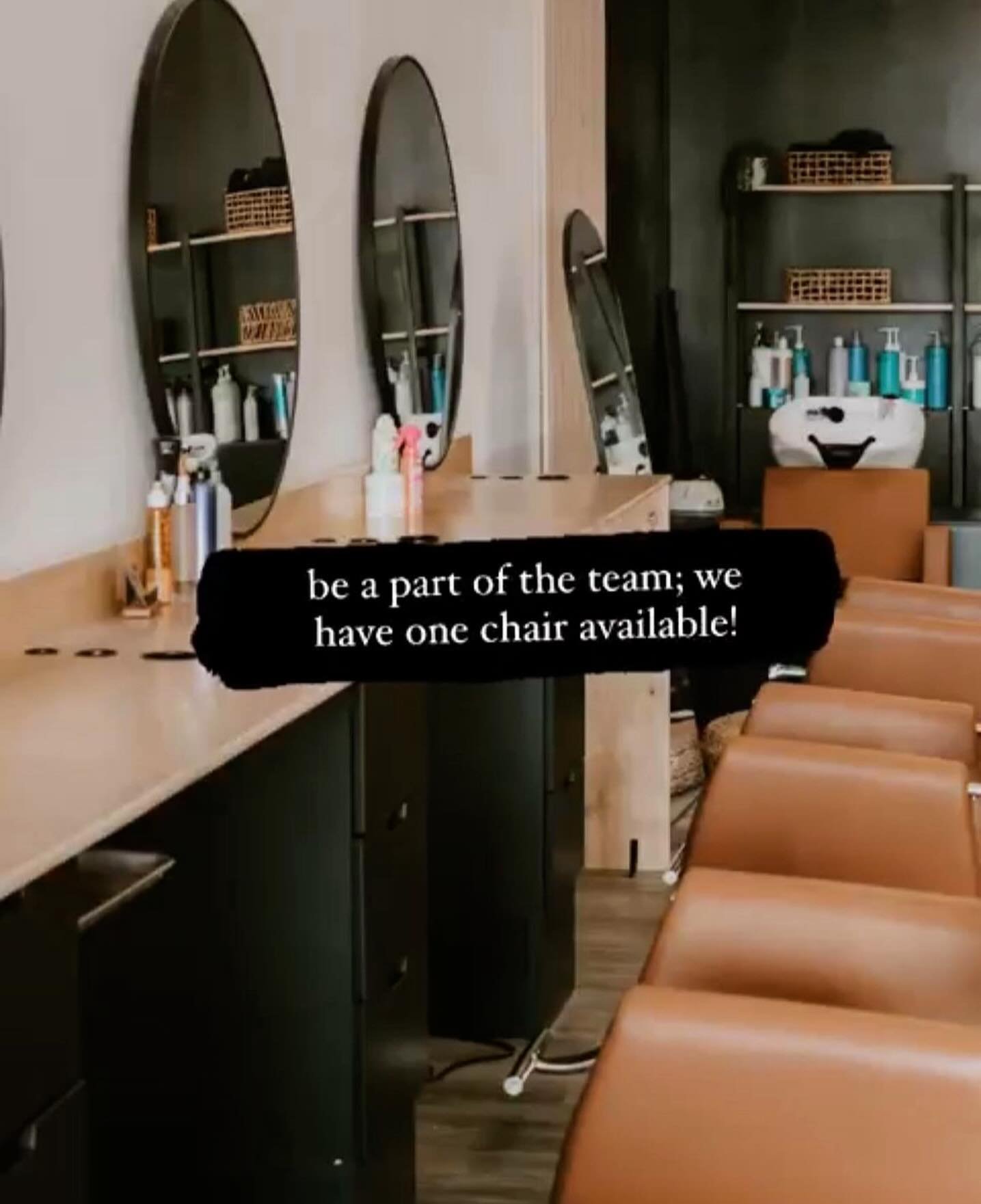 want to take that next step in your career? 
booth renting is just that! ✨

Here at Wave, you have freedom to be your own business/boss, create your own schedule, choose the services you&rsquo;d like to perform, all while working in a team environmen