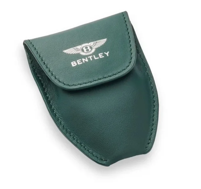 Screenshot_22-12-2025_163337_shop.bentleymotors.com.jpeg