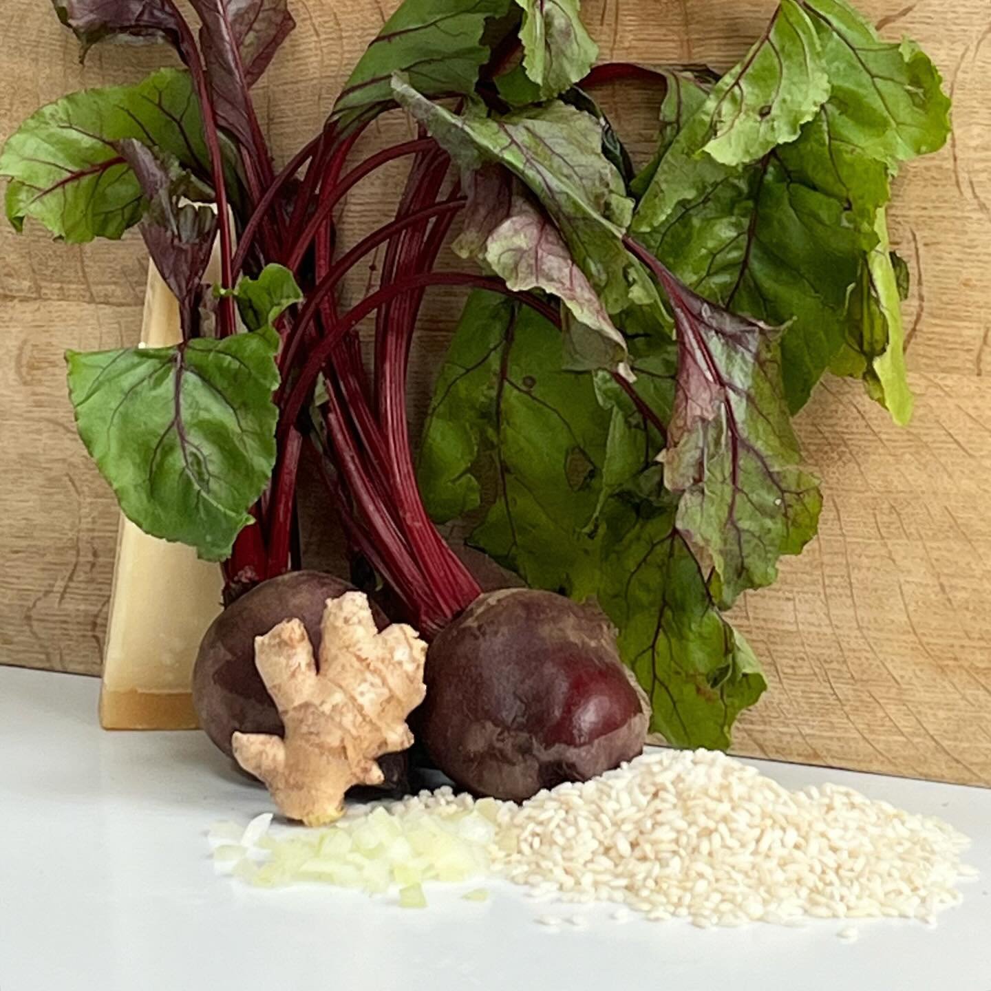 Beetroot risotto with ginger 

This is my favourite risotto! A stunning pink and a fun twist on a creamy classic!

This bright pink risotto brings the earthy sweetness of beetroot and a zesty ginger kick together!

This is a tribute to breast cancer 