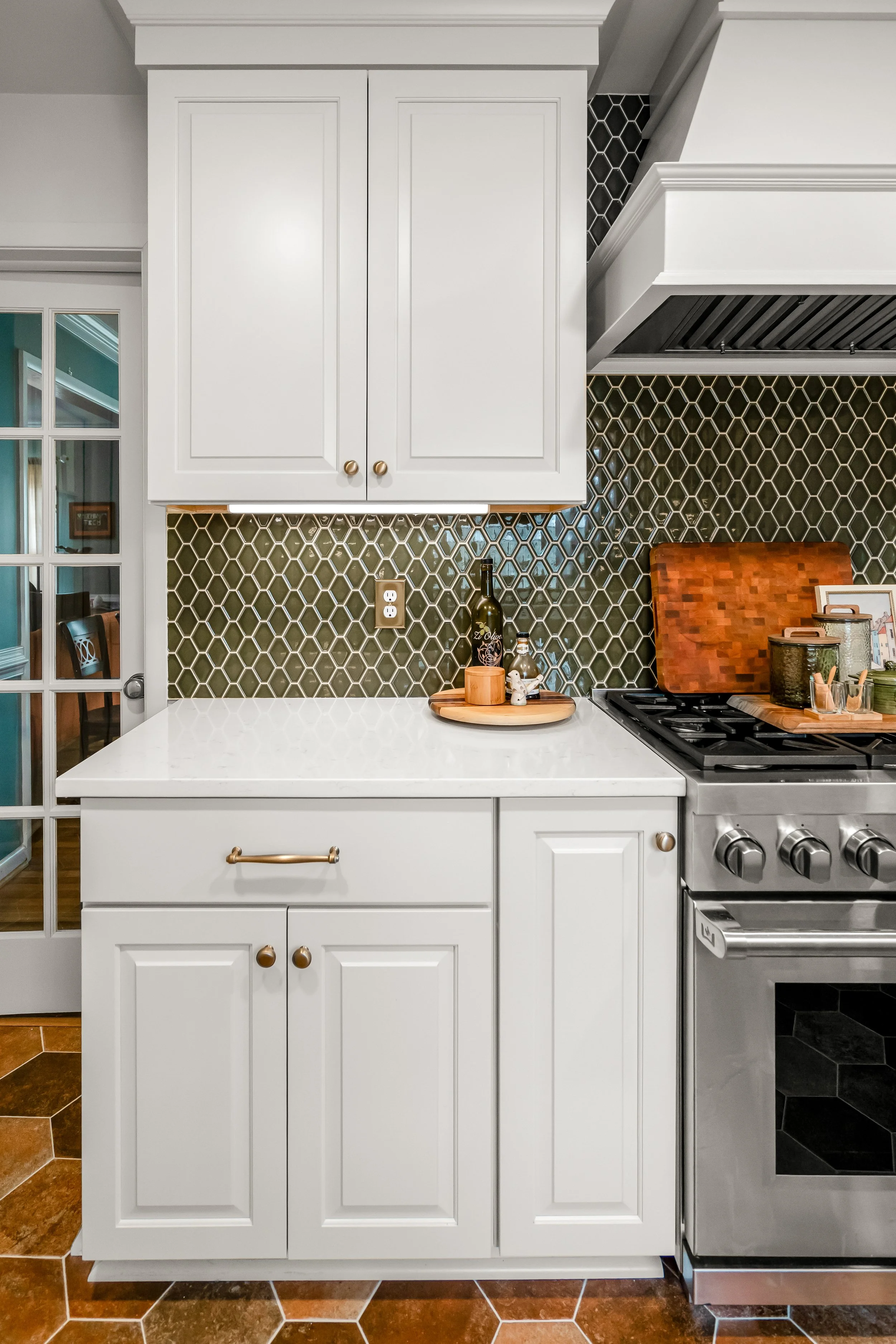 williamsburg-va-galley-kitchen-remodel-custom-cabinetry-awh-interiors (21).jpg