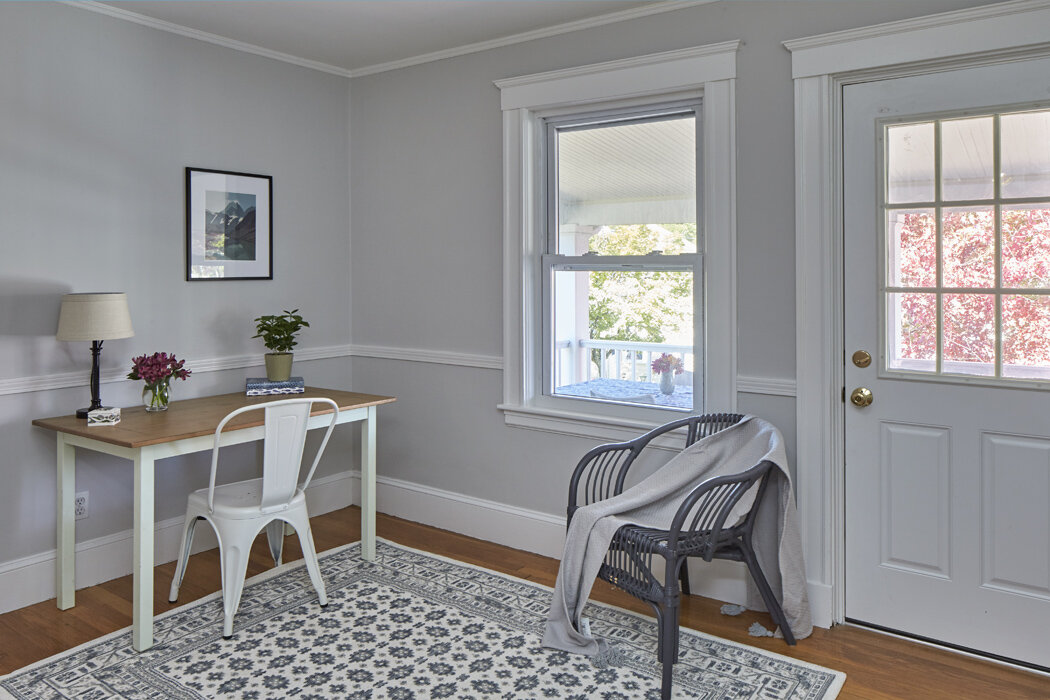 768_belmont_st_office.jpg