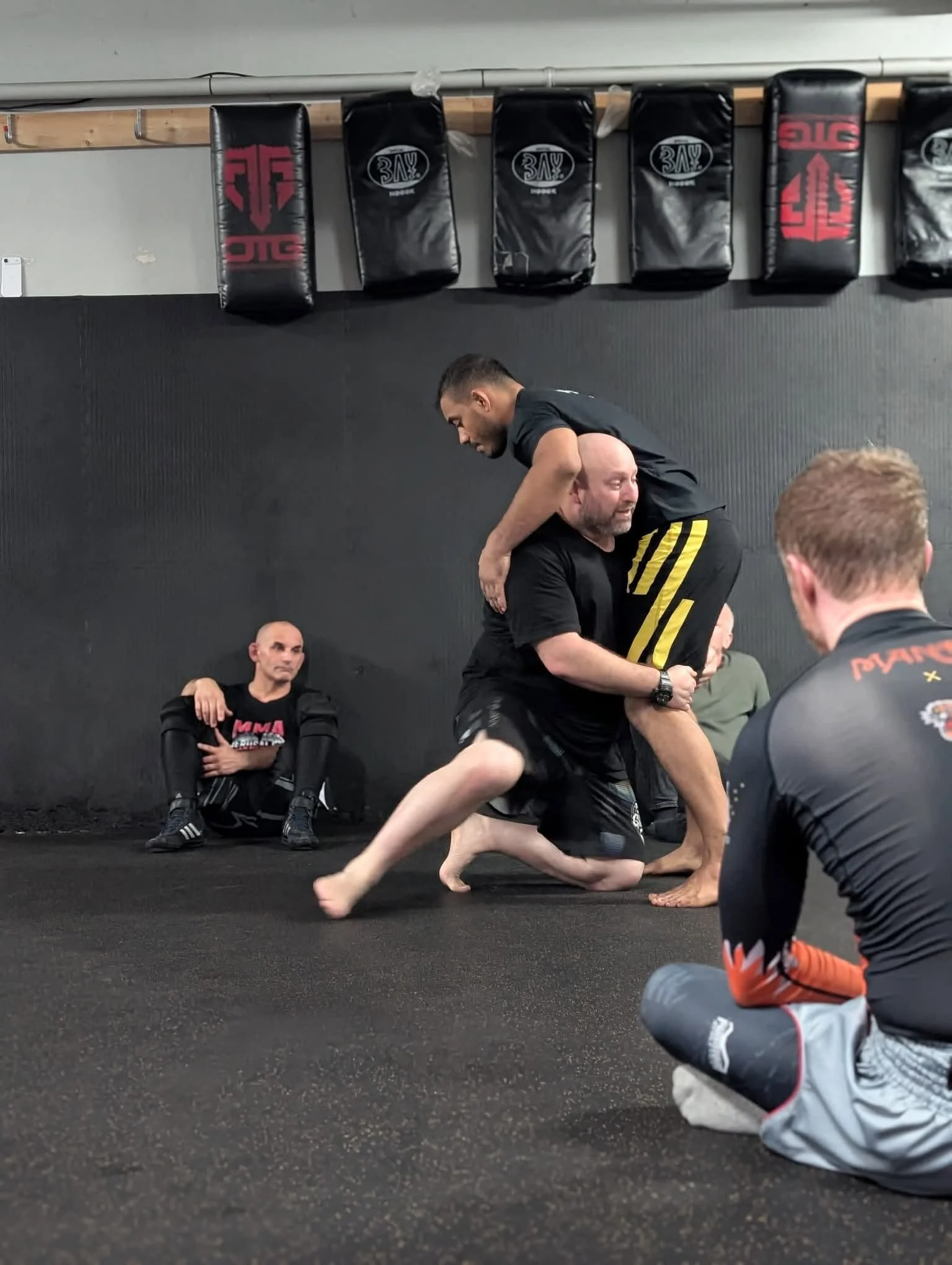 is wrestling enough for winning a street fight?