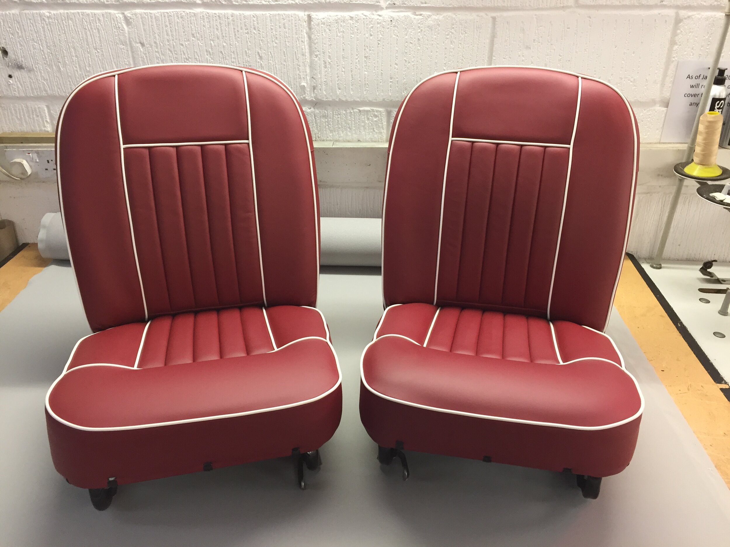 MGB Roadster Seat retrim •••