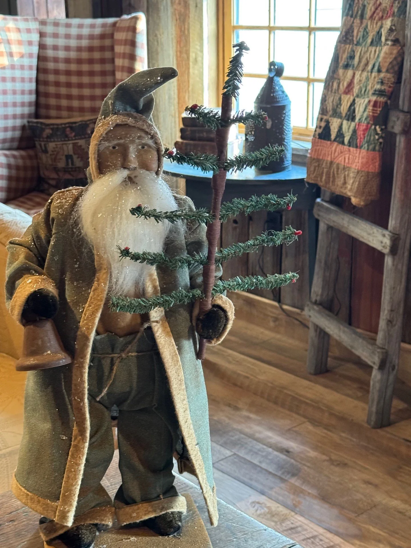 Green Belsnickle.jfif