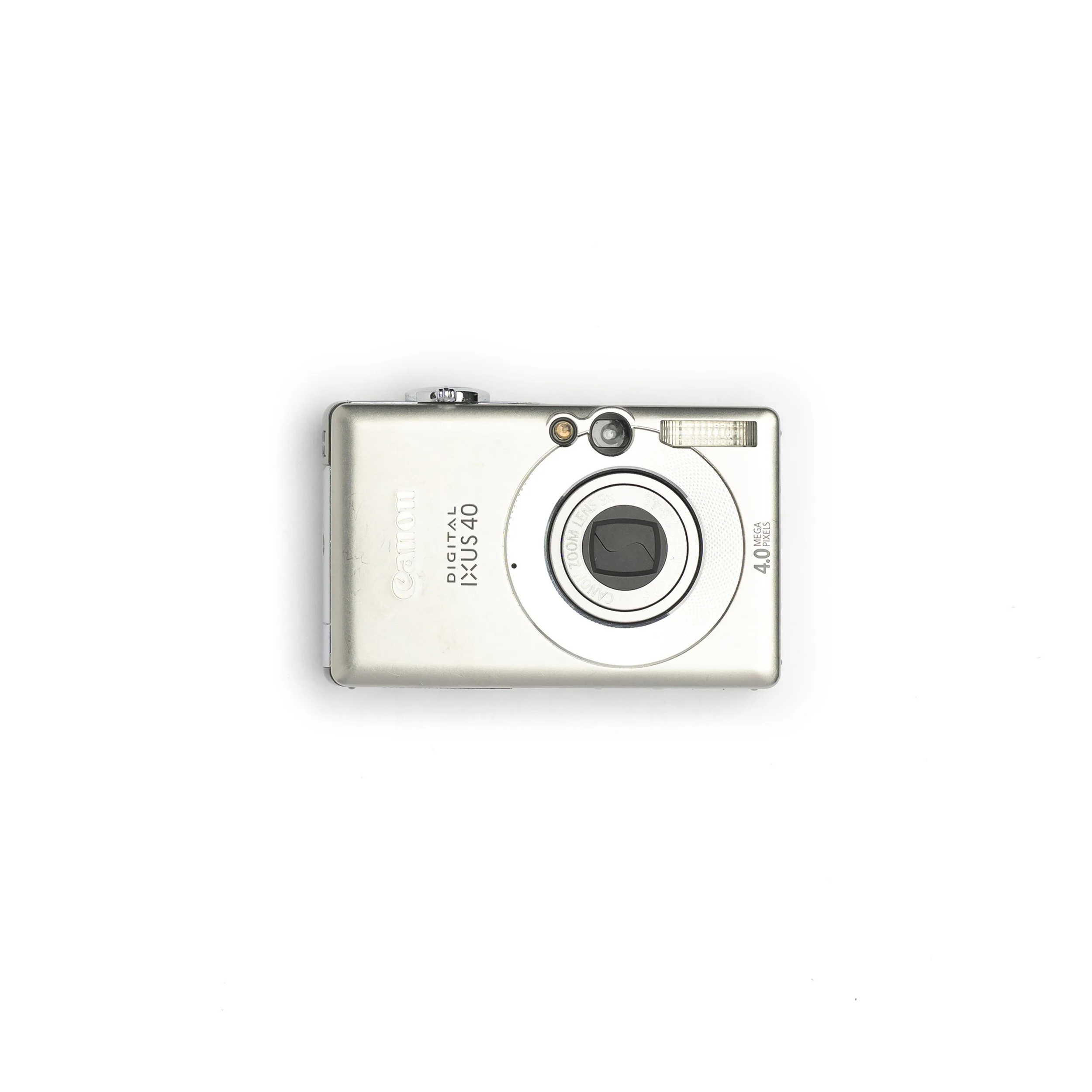 DSC03887_white.jpg