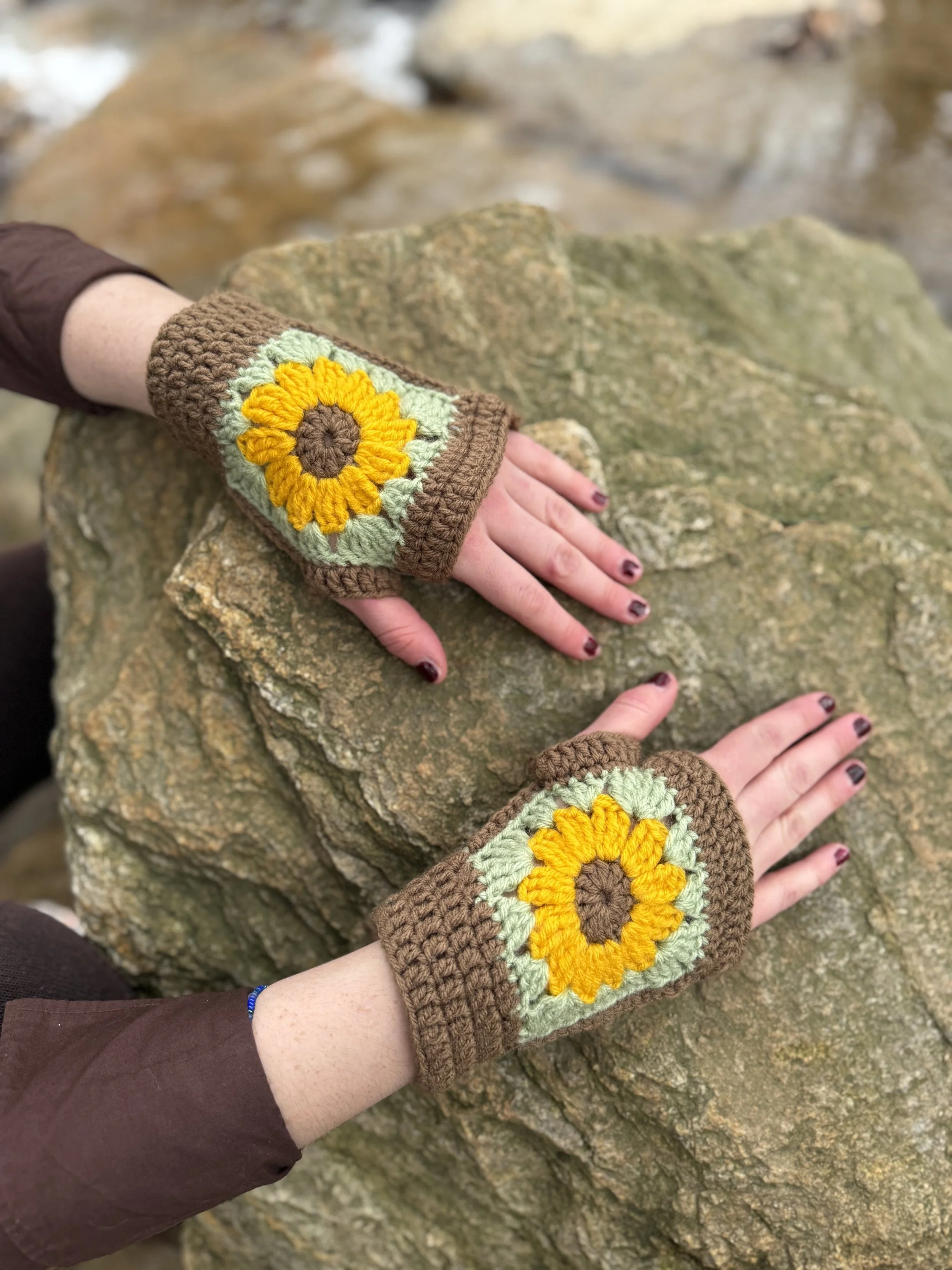 Sunflower Fingerless Gloves