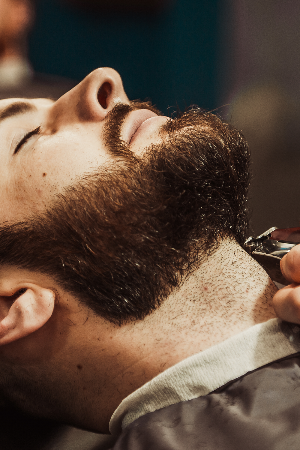 An Essential Guide to Faded Beards for Men