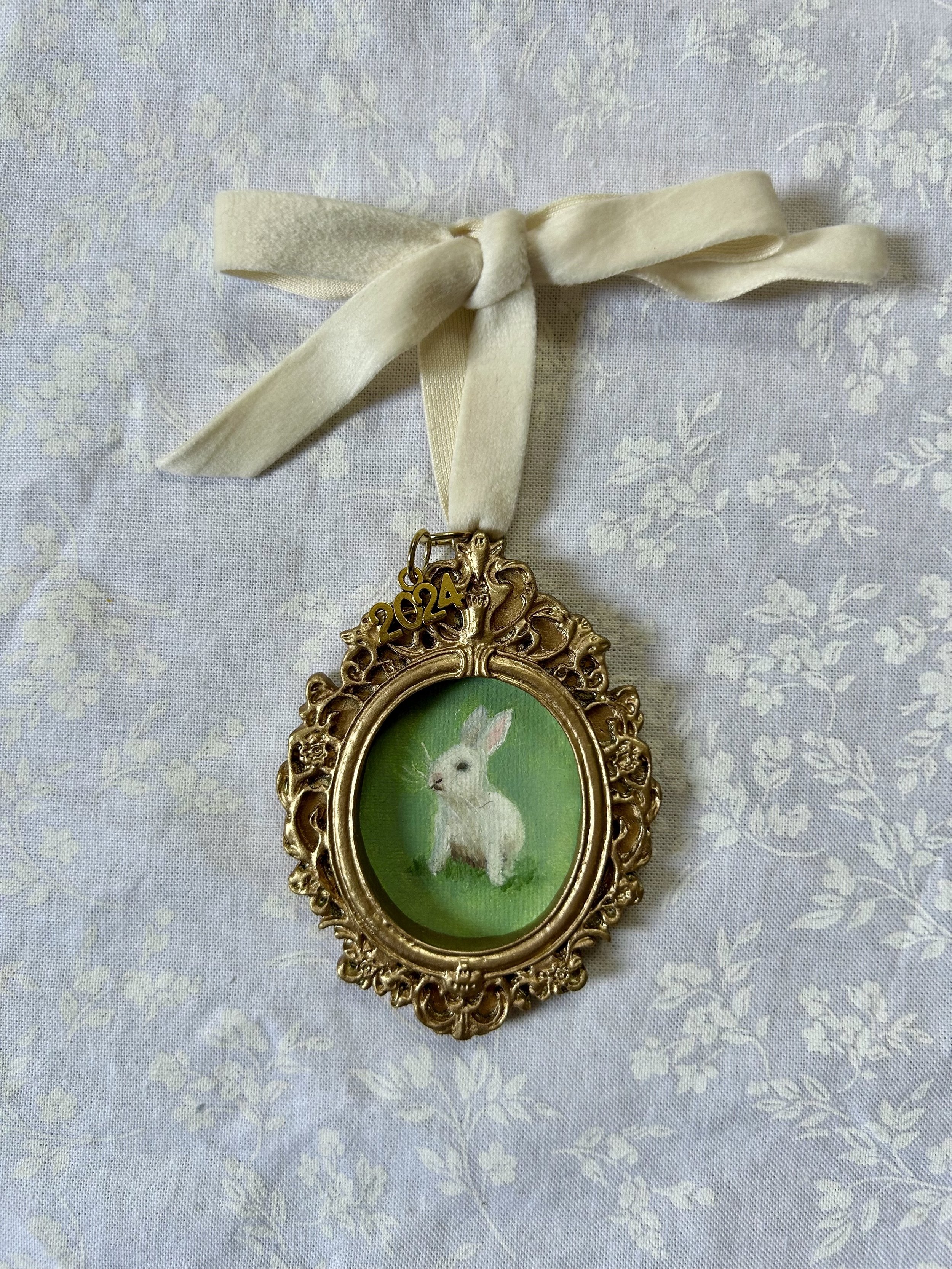 bunny-ornament-2.jpg