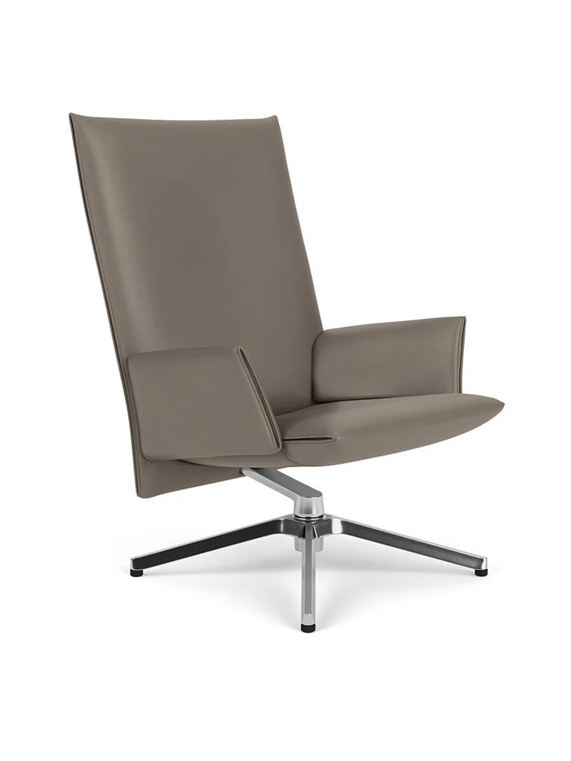 Pilot Chair 1.jpg